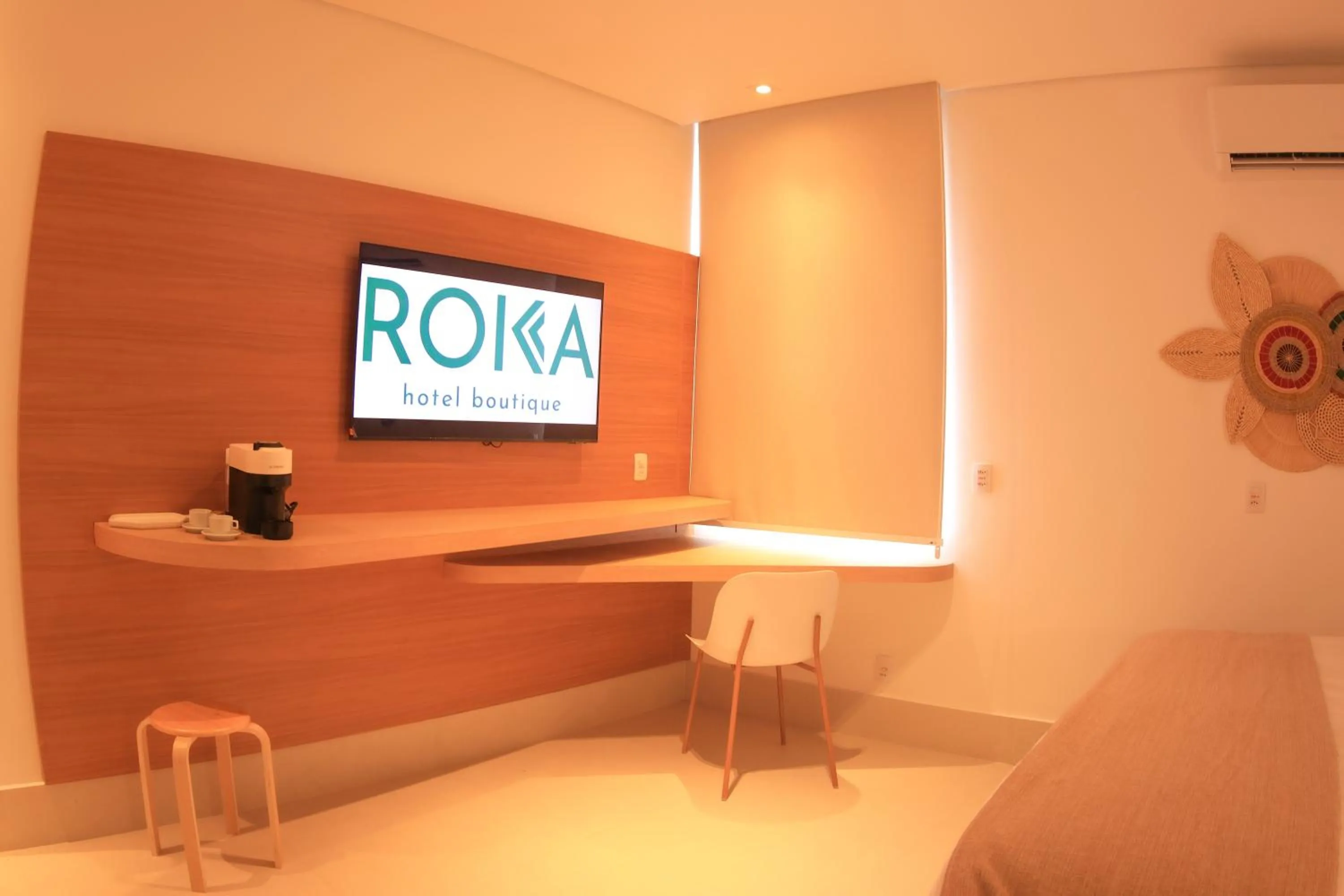 Roka Hotel Boutique