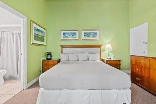 Oceanfront Inn Room #11- Standard Room - King Bed Oceanfront Inn Room #11- Standard Room - King Bed