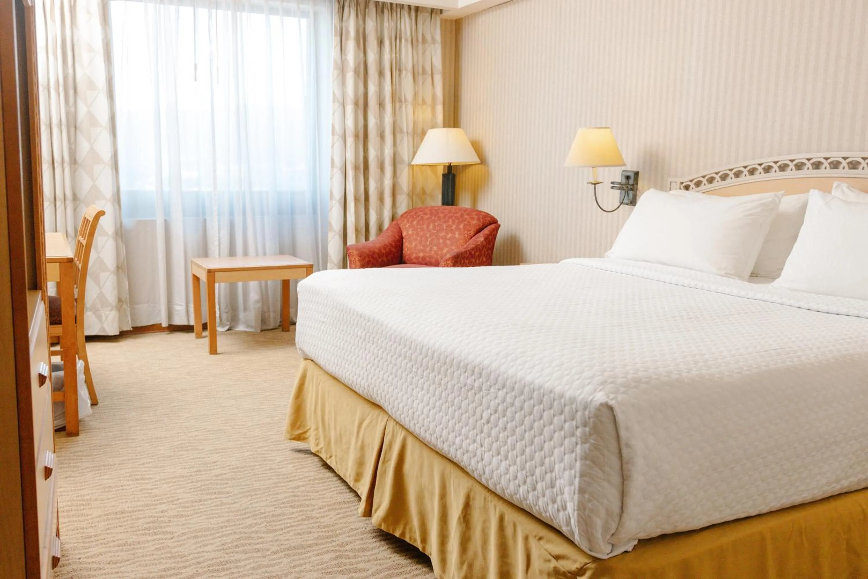 Bed in Intercity Tower Hotels