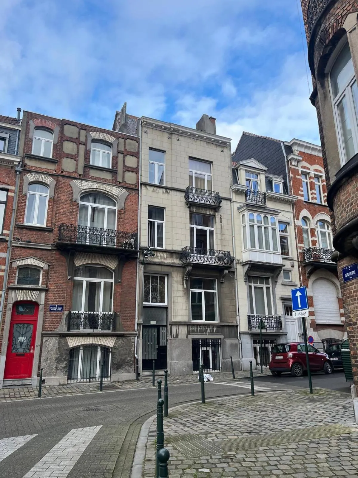 Facade/entrance in European District Hostel