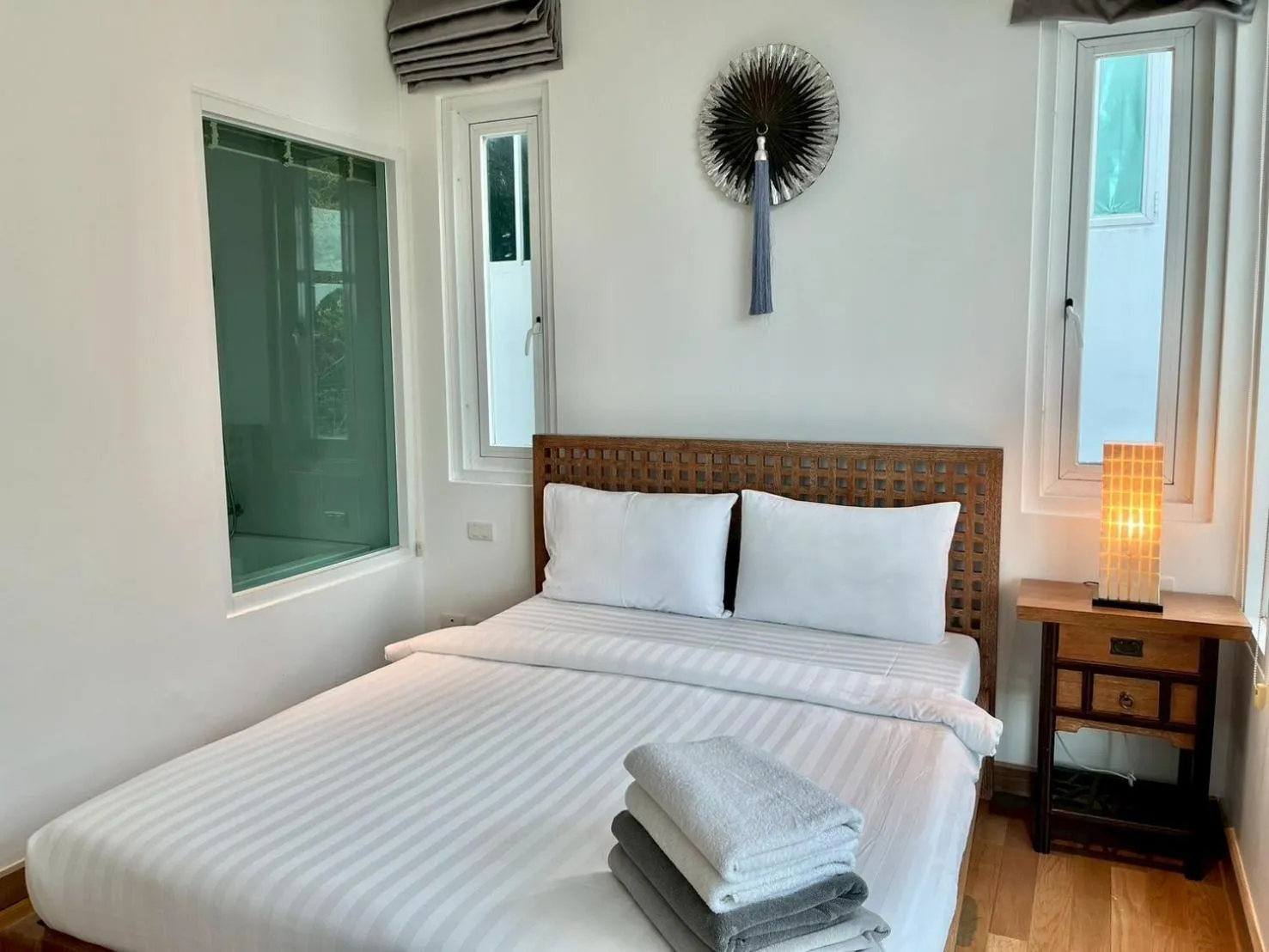 Bed in Grand Kamala Falls