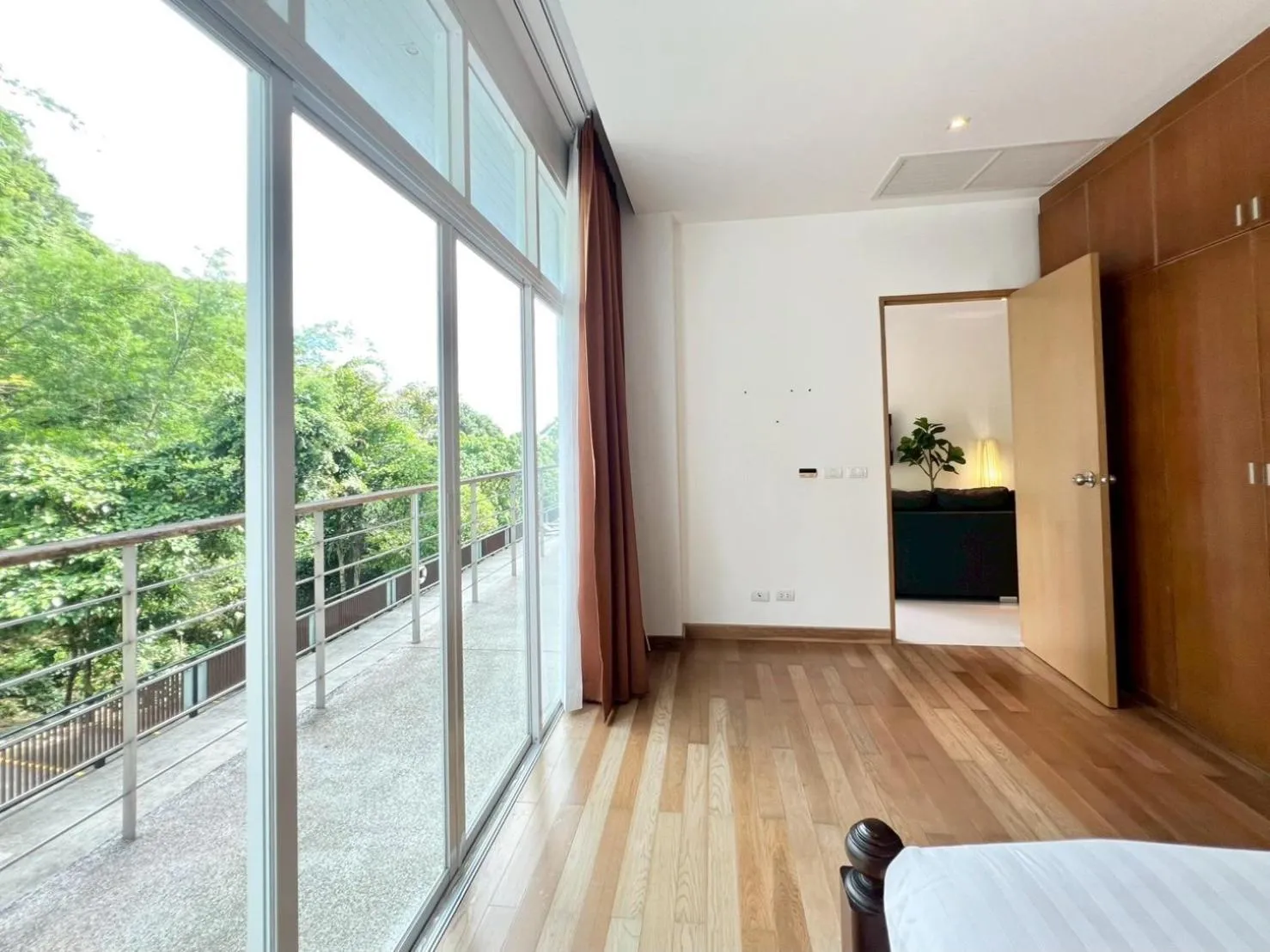 Bedroom, Bed in Grand Kamala Falls