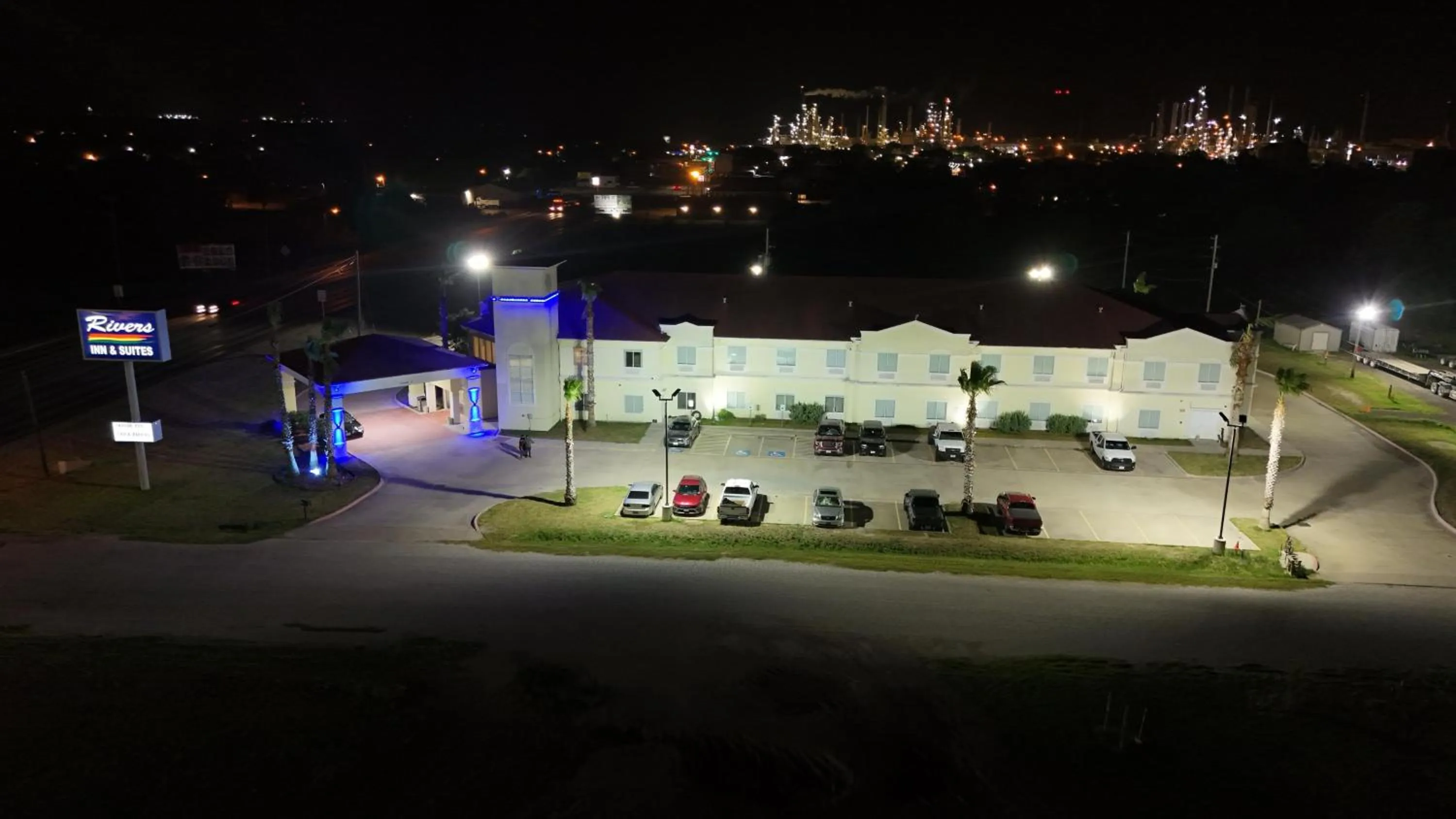 Rivers Inn and Suites