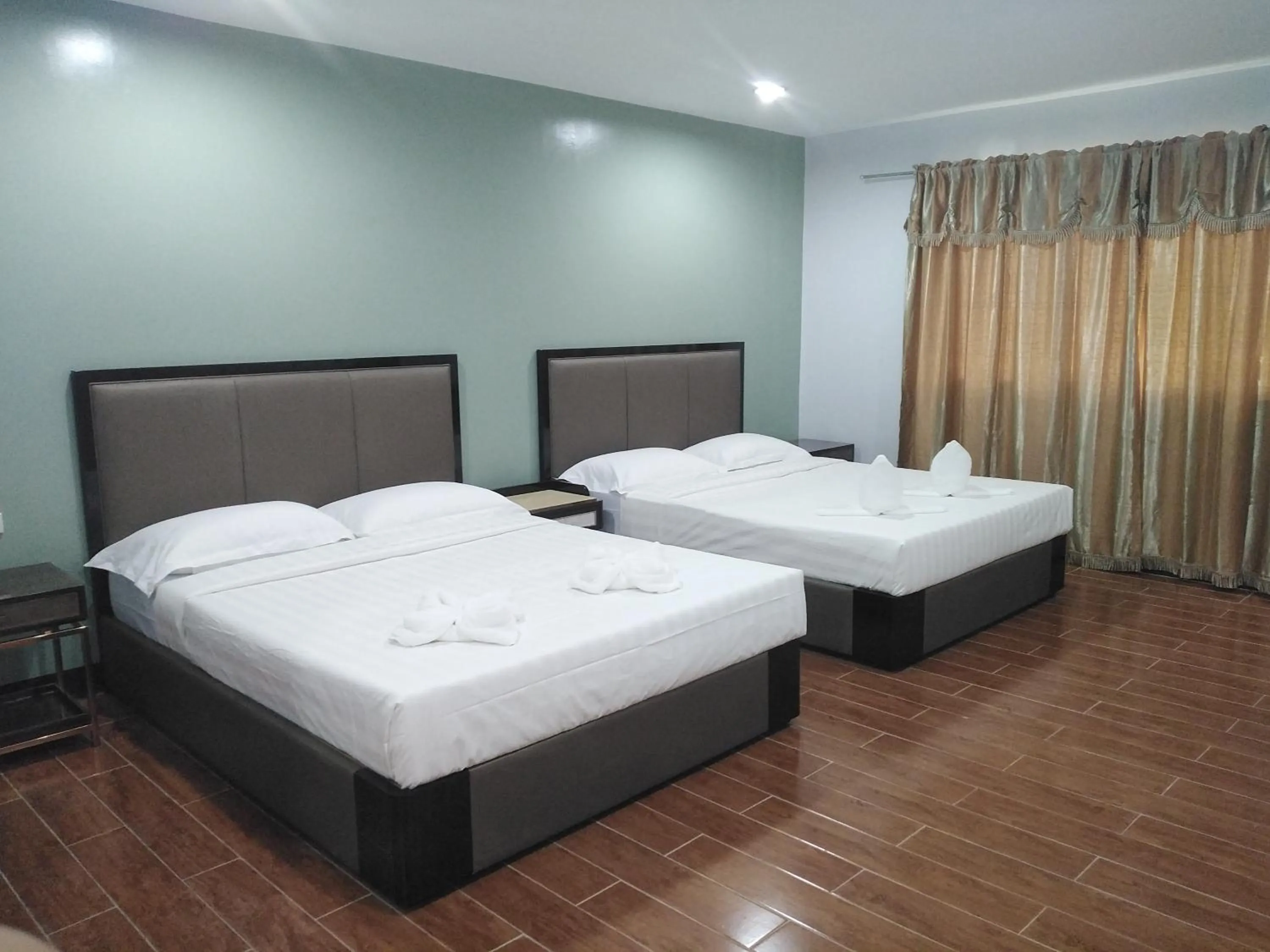 Bedroom, Bed in Asia Jem Hotel - BAYAWAN