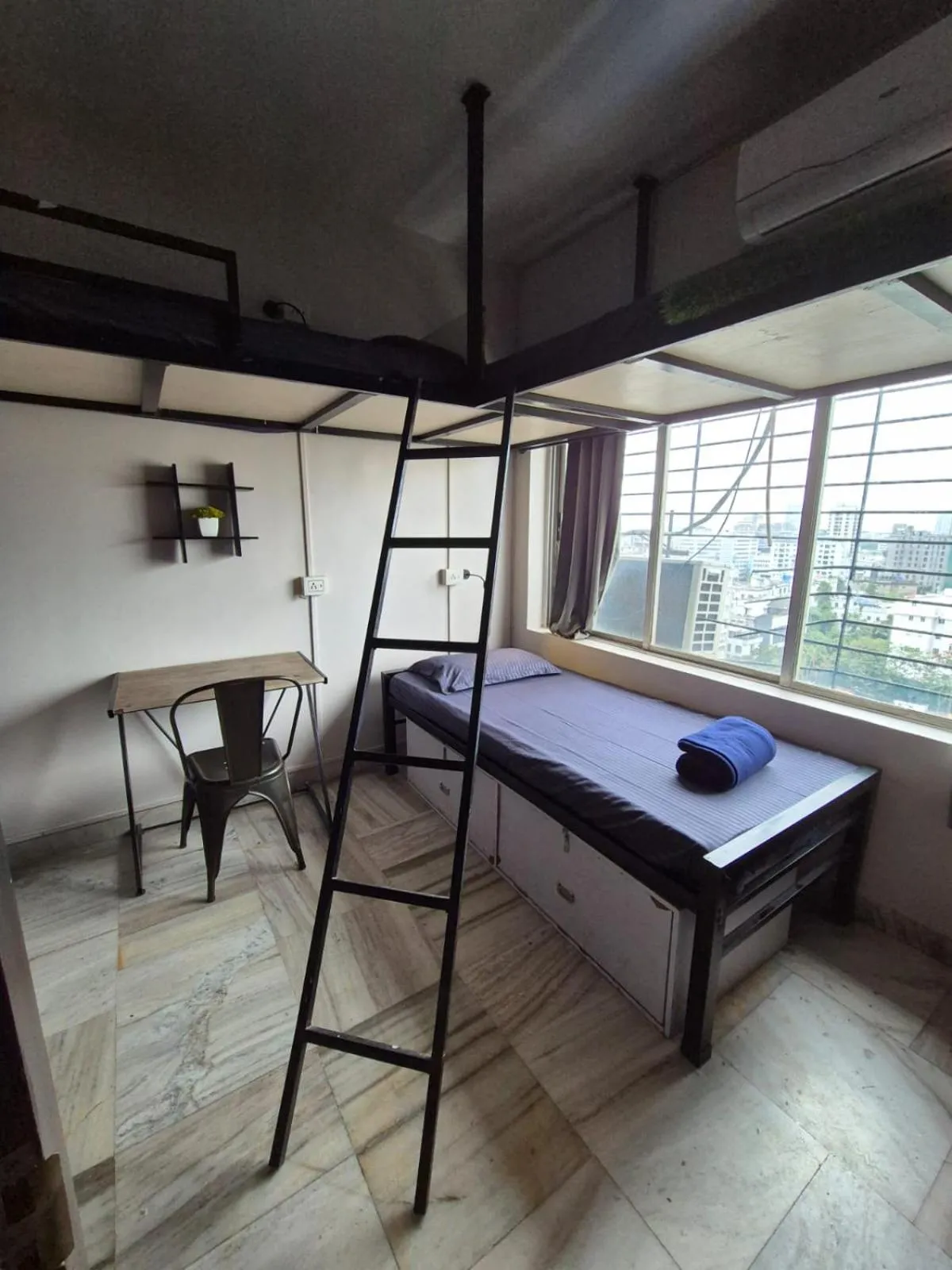 Bohemian Backpackers Kolkata
