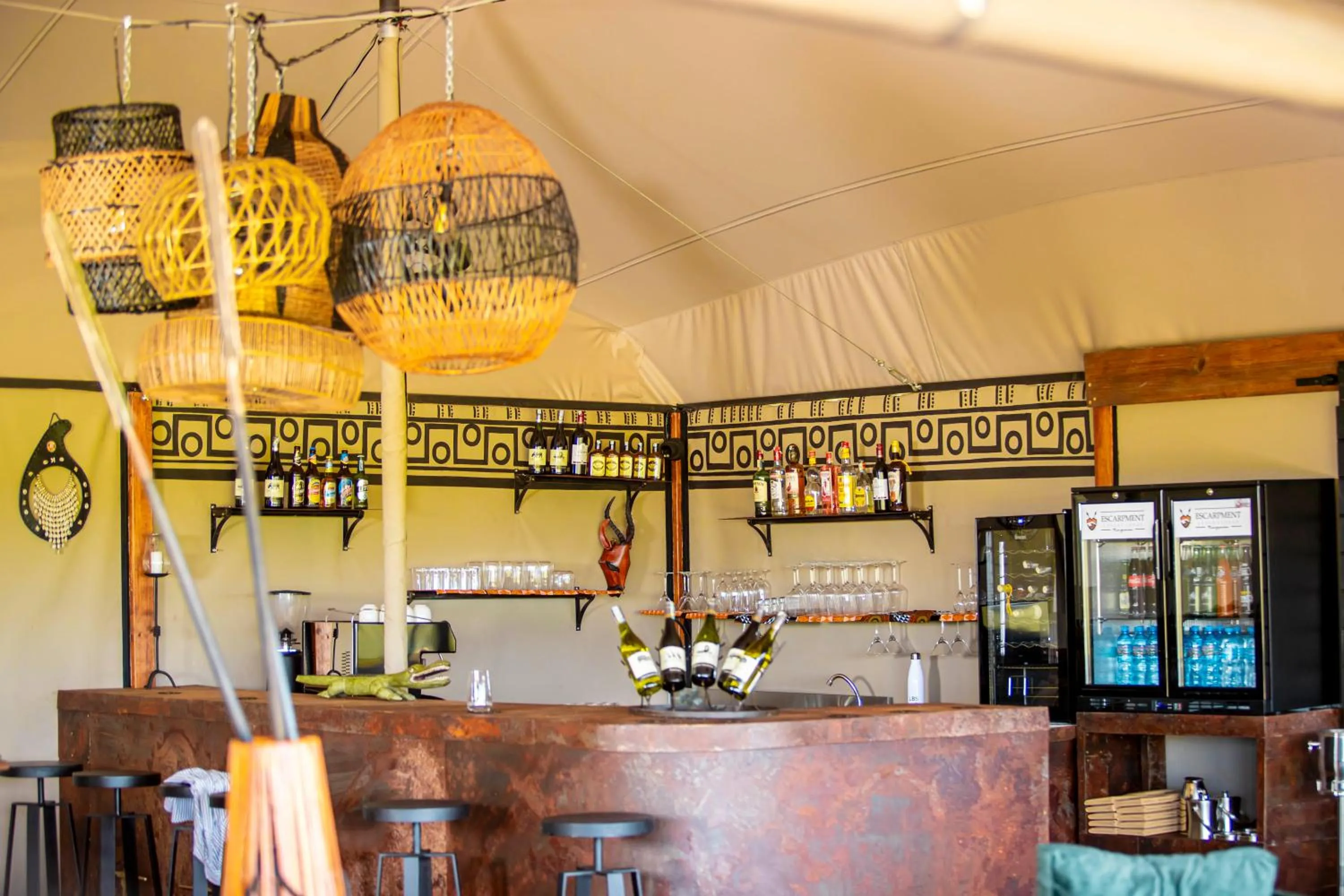 Restaurant/places to eat in Escarpment Serengeti Luxury Camp