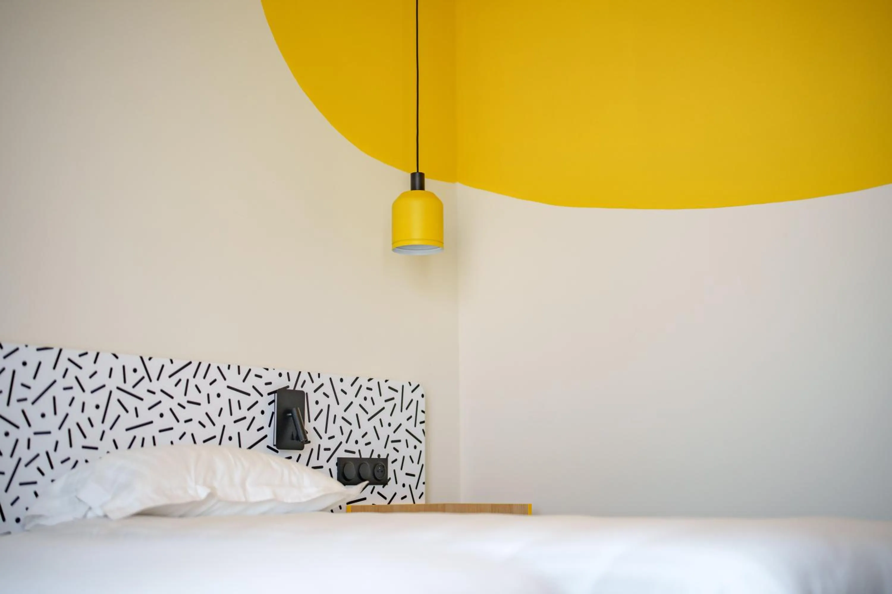 Bed in Hôtel AKENA Strasbourg - Hoerdt