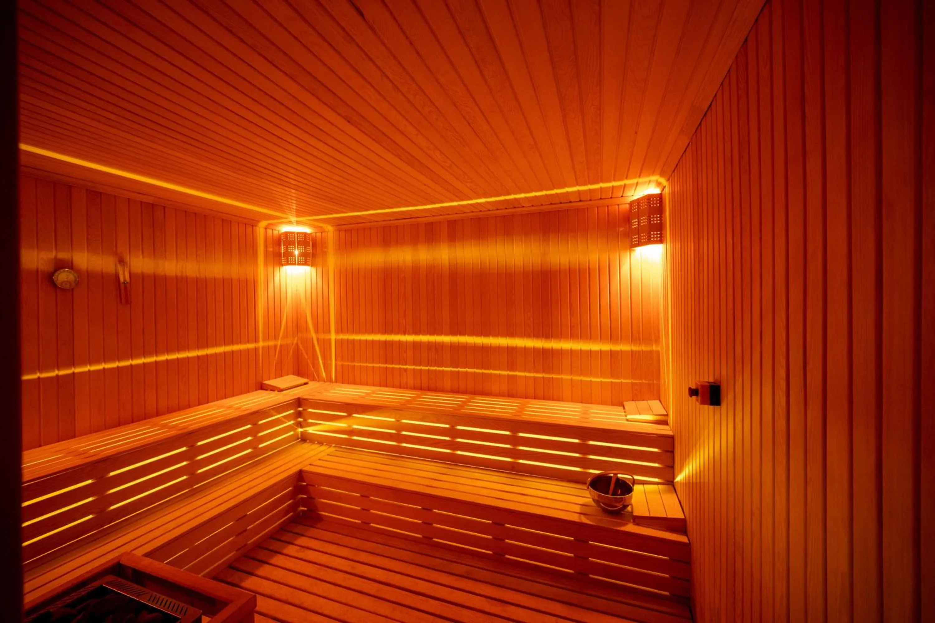 Sauna in Vess Hotel