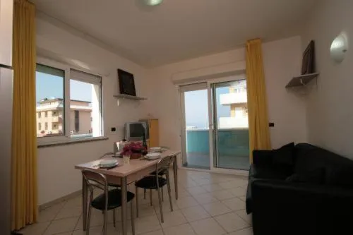 Dining area in Residence Beach Paradise