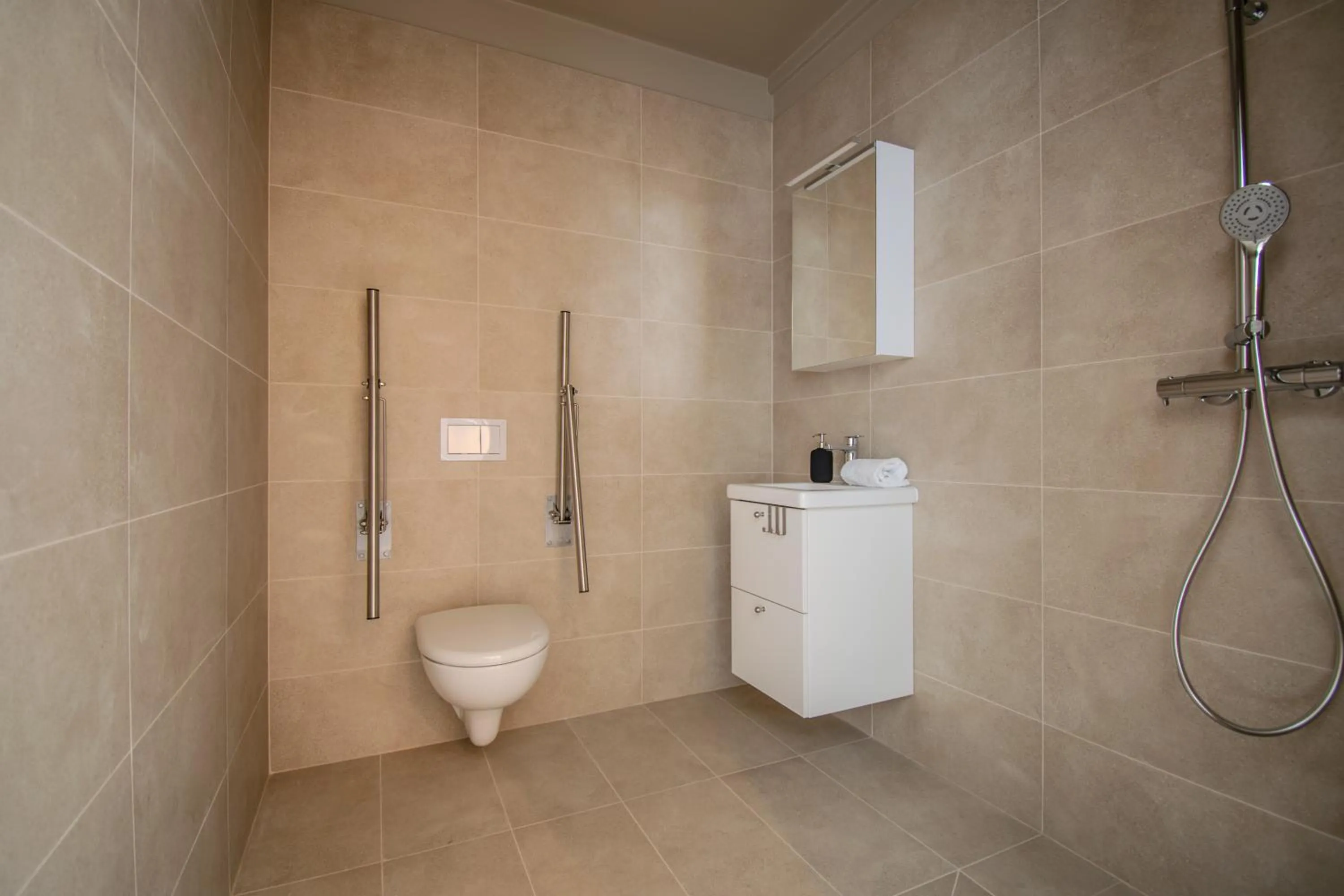 Shower in Frost Apartments by Heimaleiga