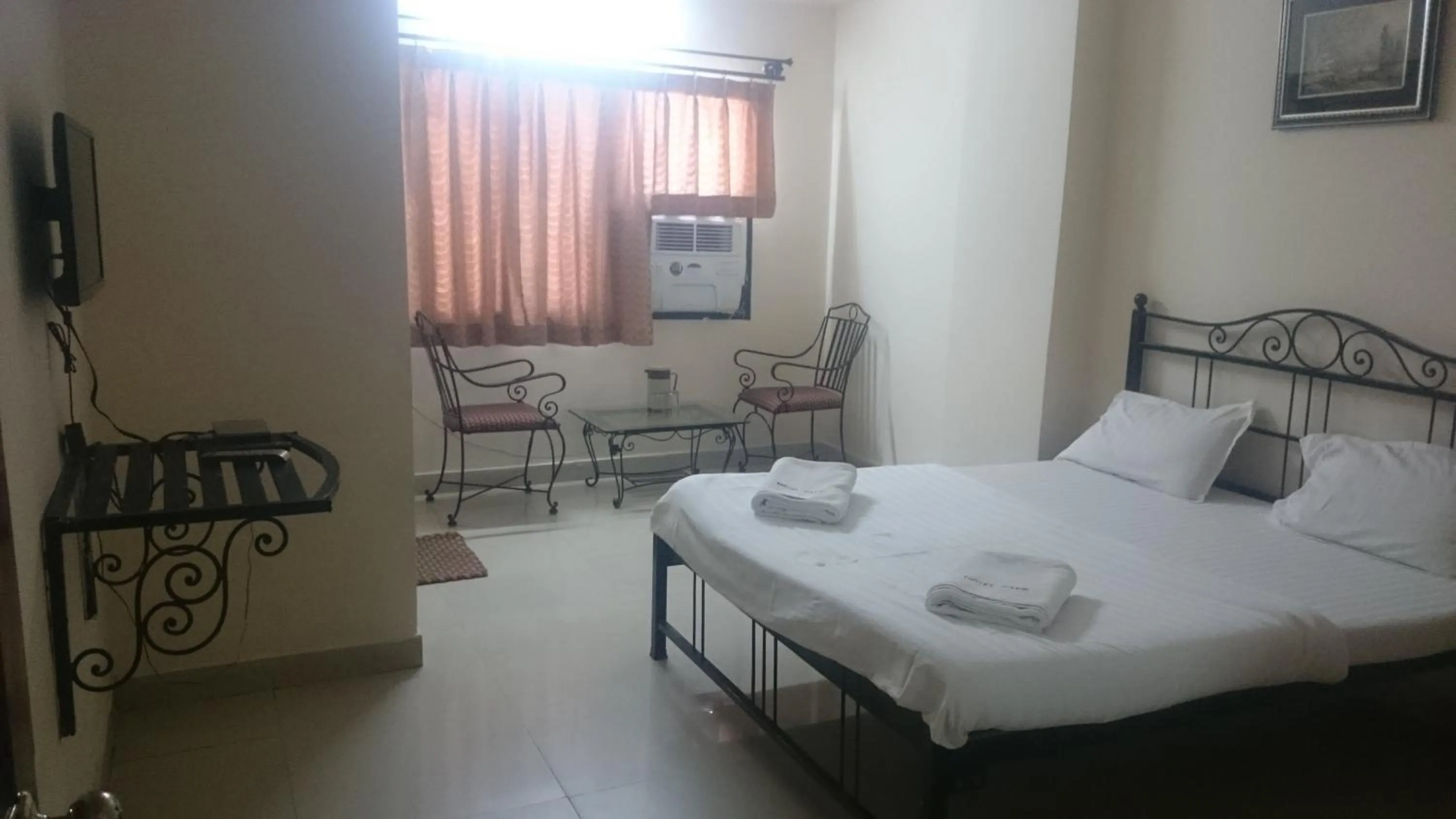 Photo of the whole room in Hotel Park