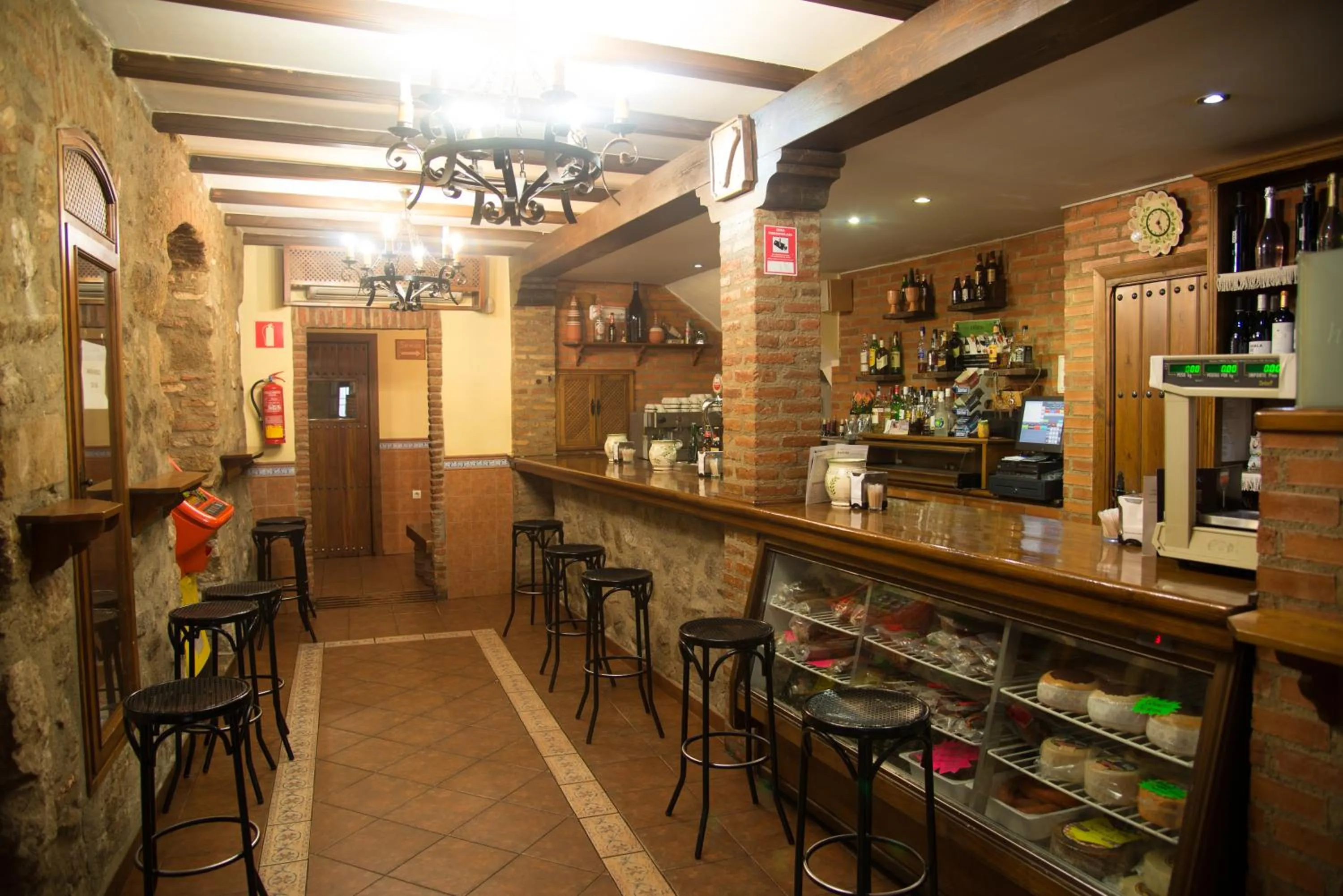 Lounge or bar in Hostal Hueso