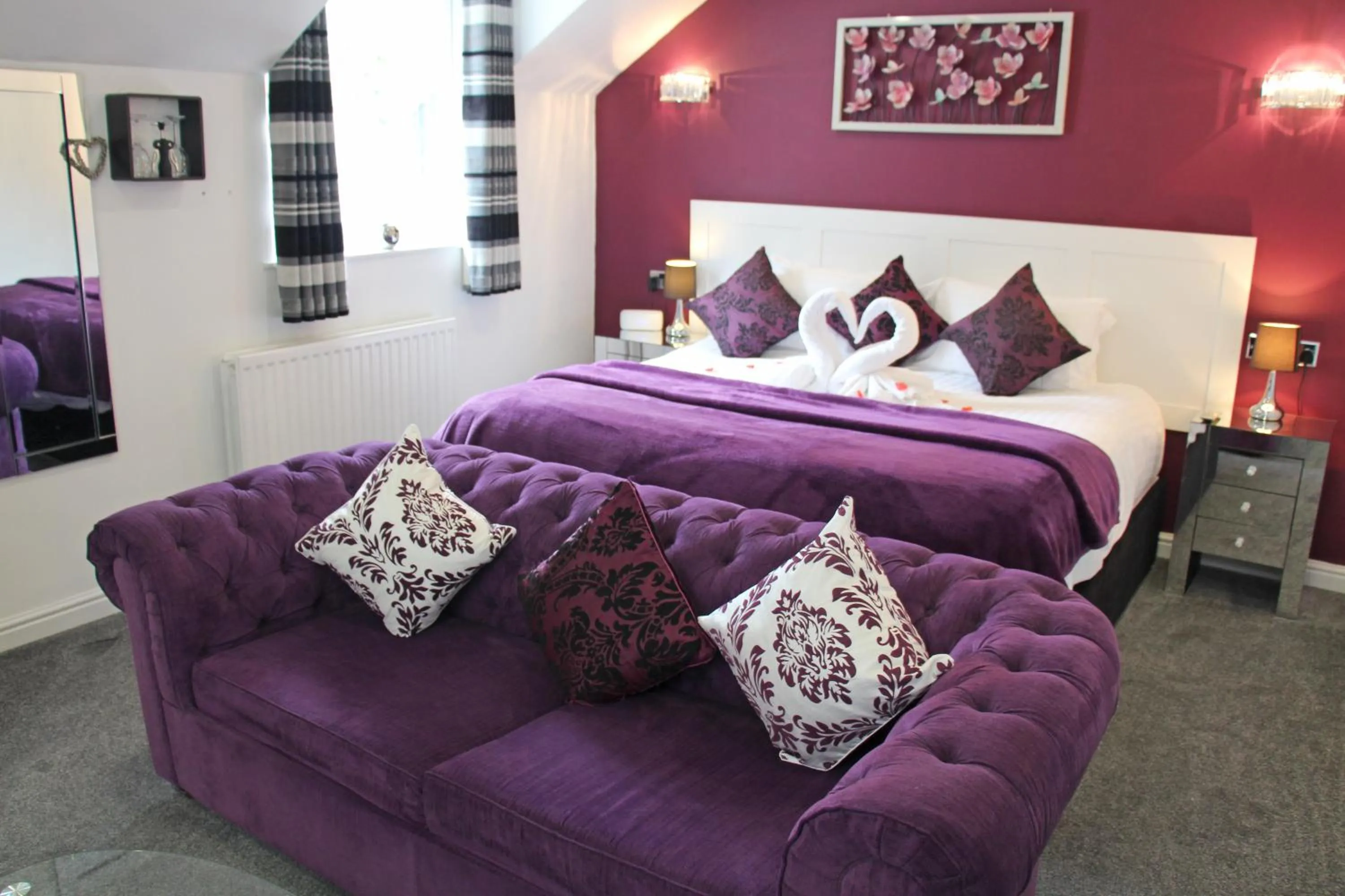 Bedroom, Bed in St John's Lodge Guest House incl off-site leisure club