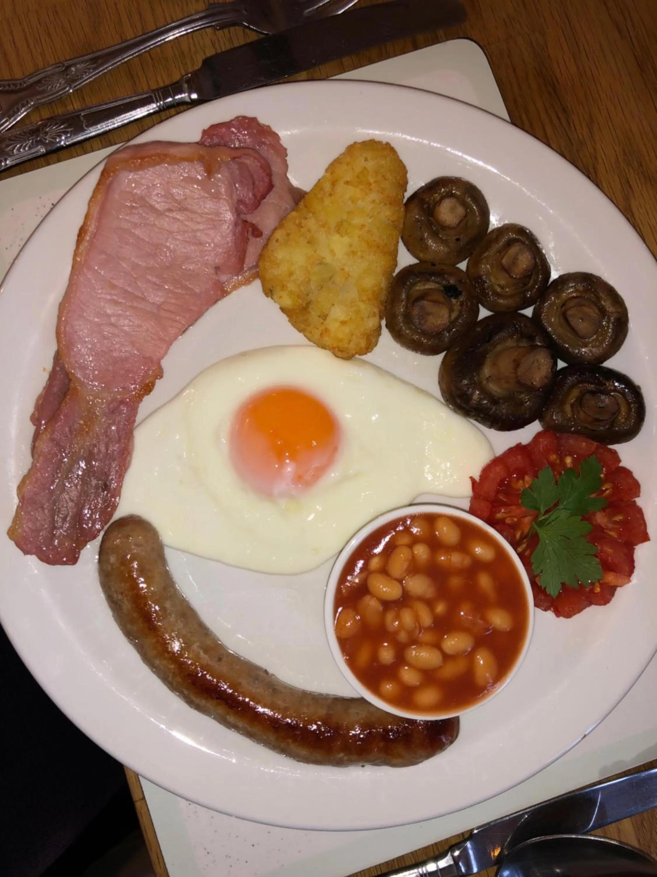 English/Irish breakfast in St John's Lodge Guest House incl off-site leisure club
