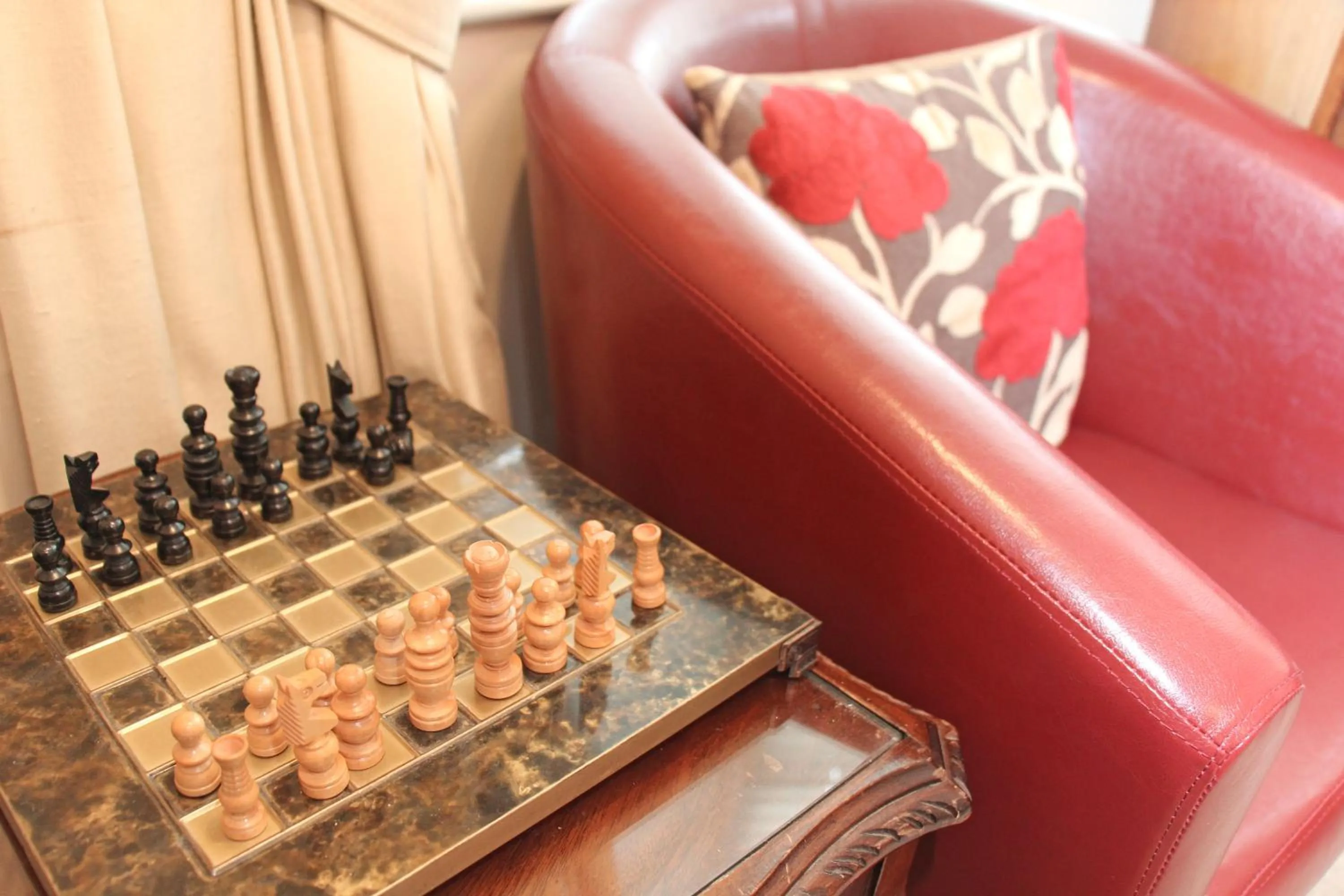 Communal lounge/ TV room in St John's Lodge Guest House incl off-site leisure club