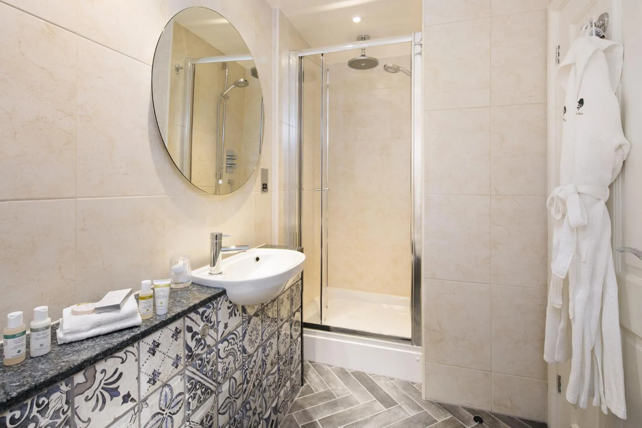 Bathroom in Cedar Manor