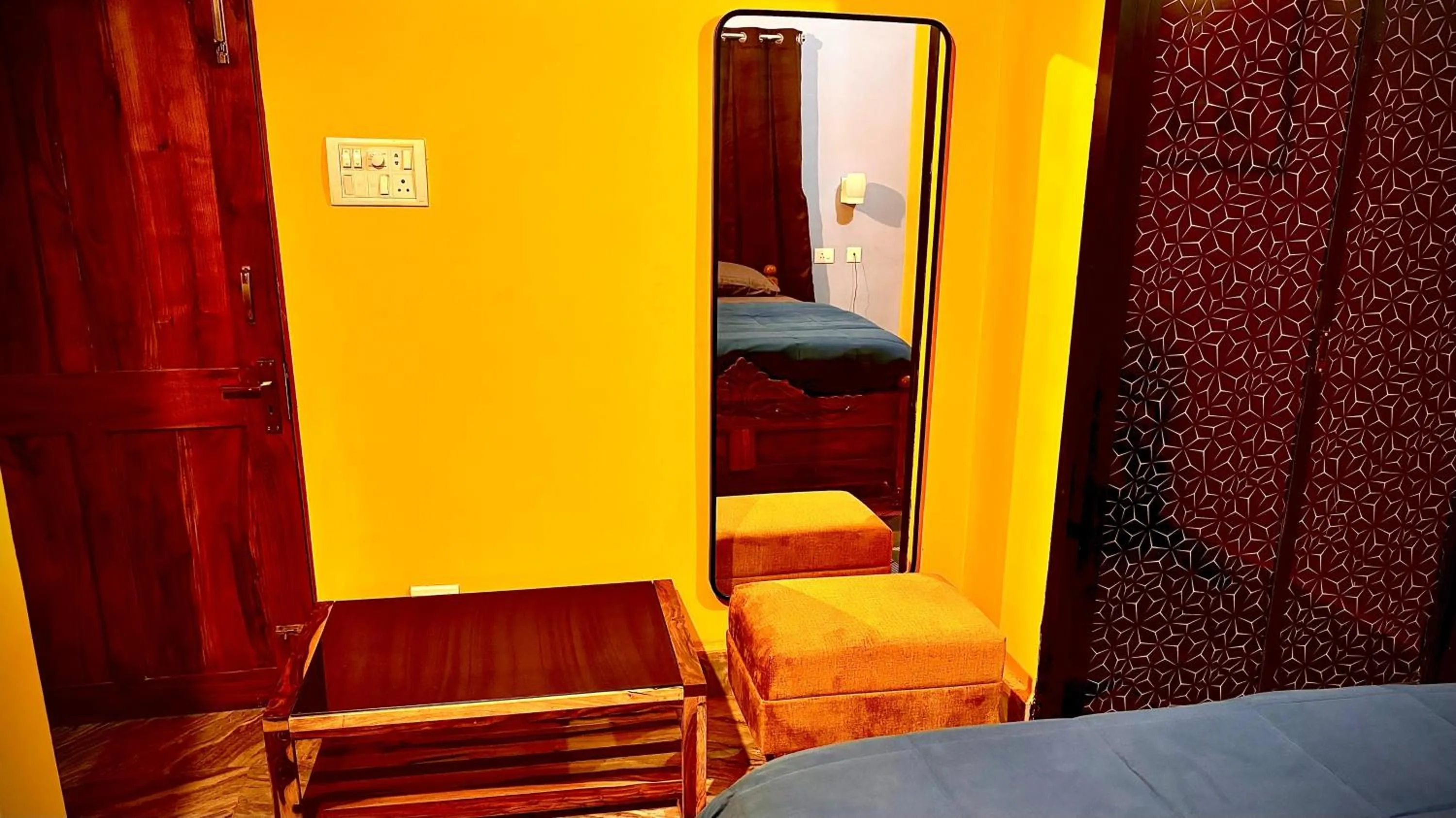 Bedroom, Bed in Dee Dash Inn