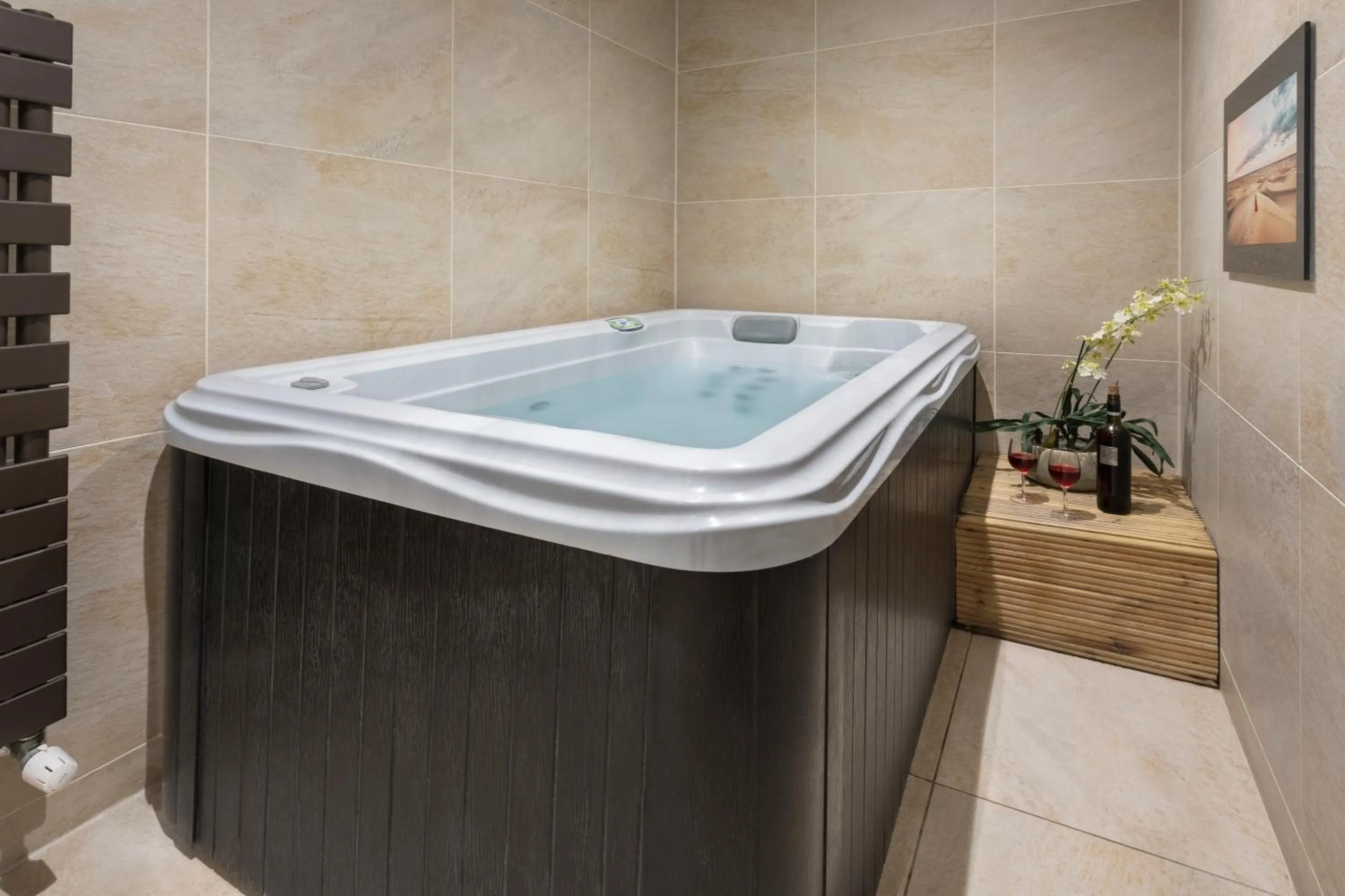 Hot Tub in Aphrodites Group - Luxury Hot Tub Suites in Central Lake District!