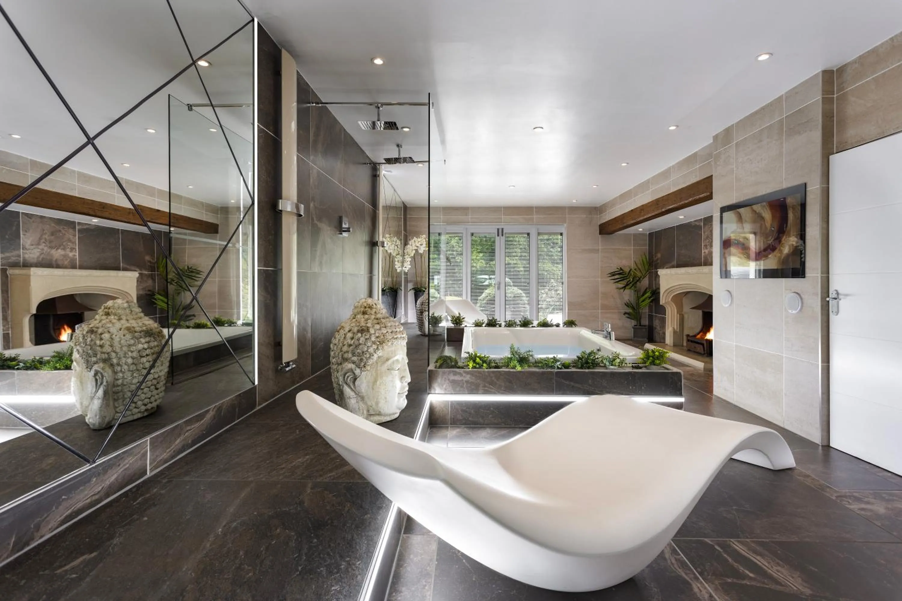 Aphrodites Group - Luxury Hot Tub Suites in Central Lake District!