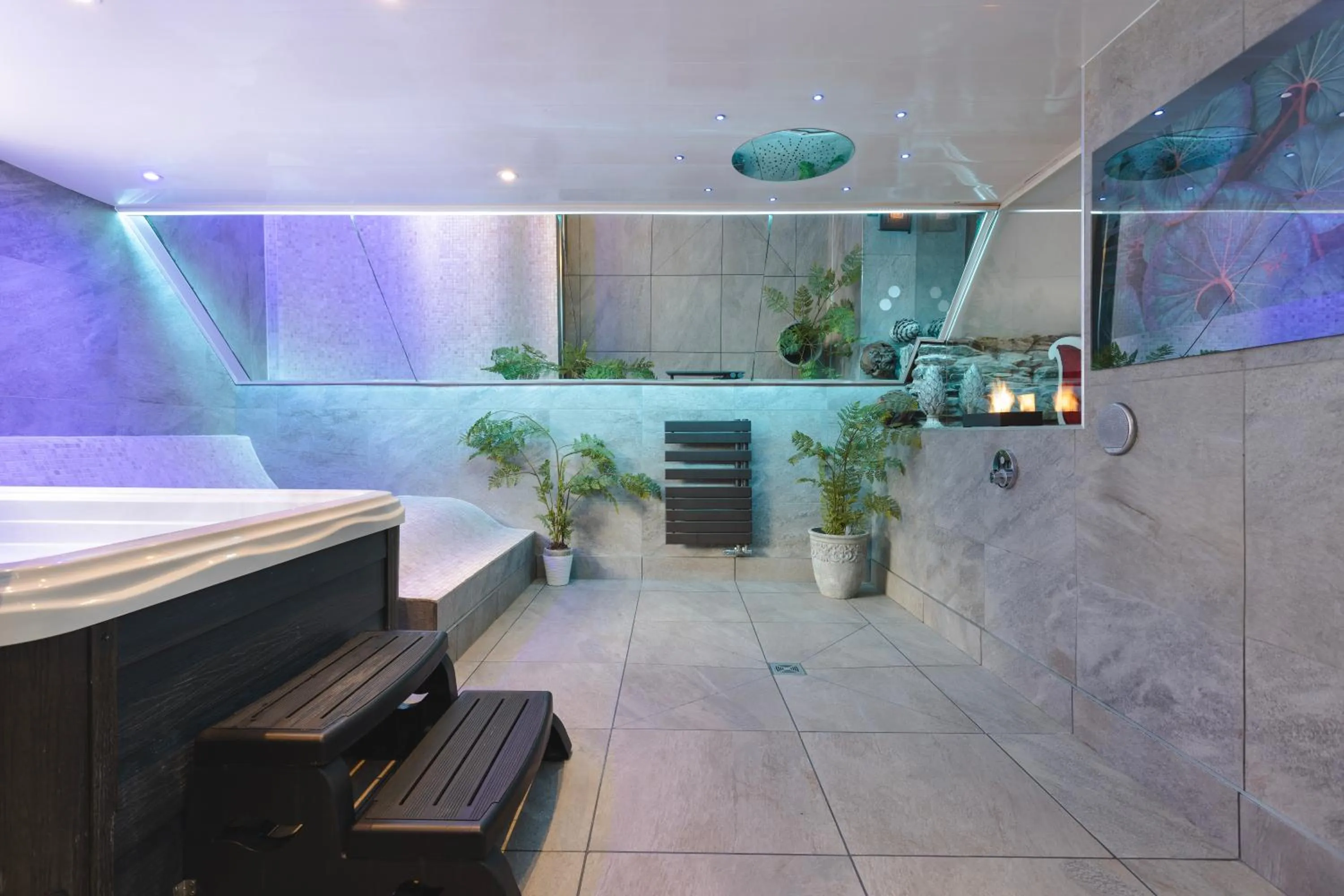 Aphrodites Group - Luxury Hot Tub Suites in Central Lake District!
