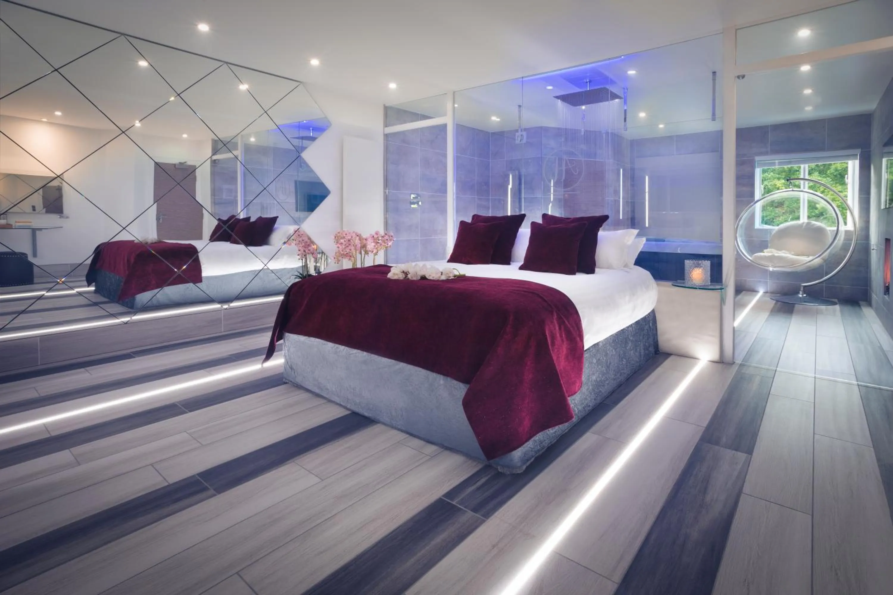 Bed in Aphrodites Group - Luxury Hot Tub Suites in Central Lake District!