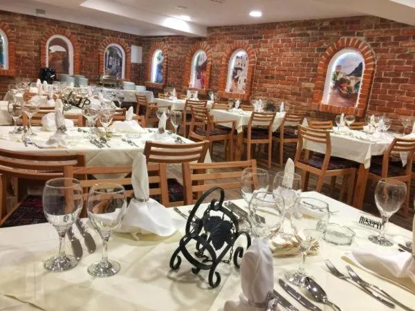 Restaurant/places to eat in Motel Monte Rosa