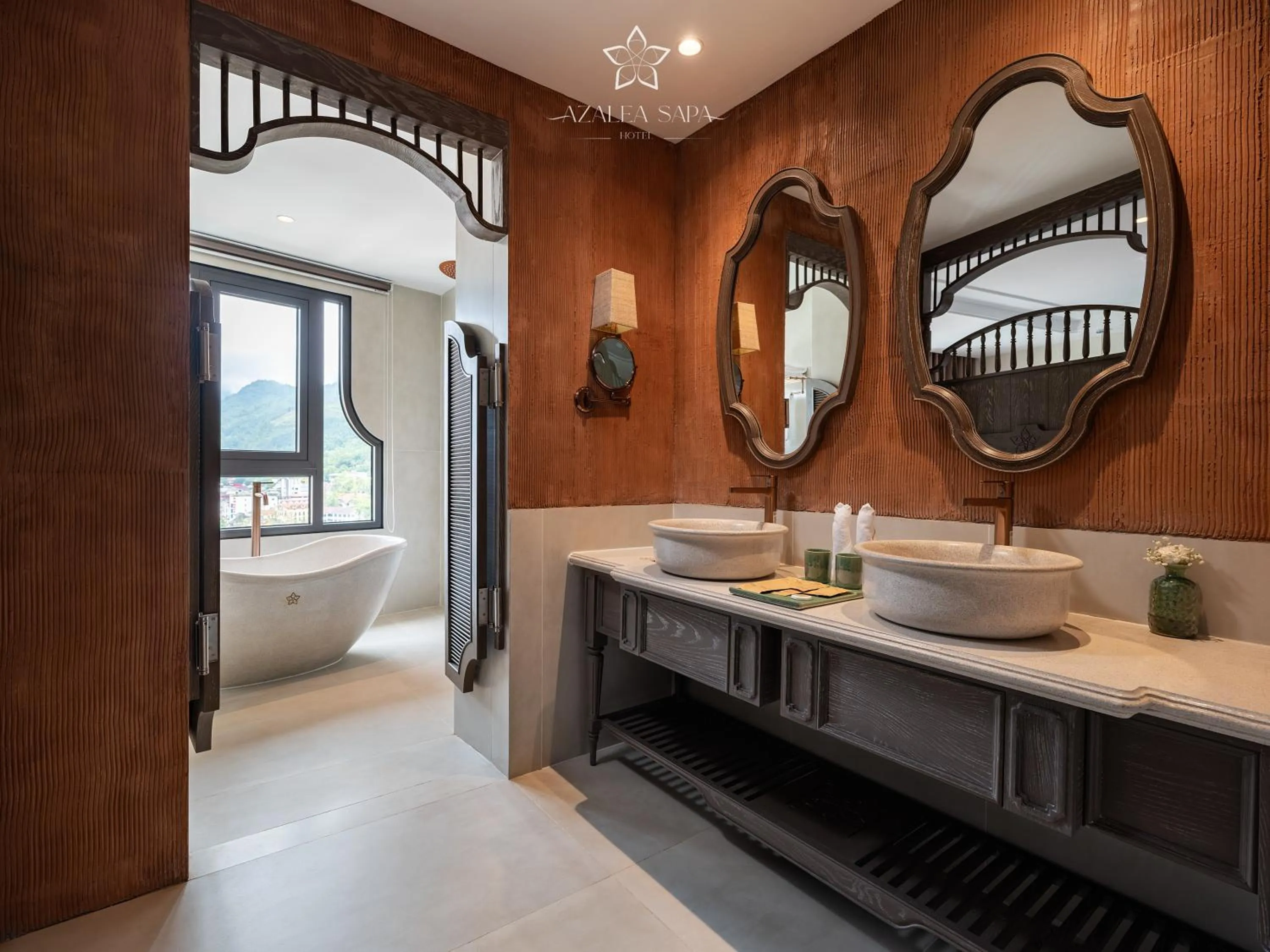 Bath in Azalea Sapa Hotel