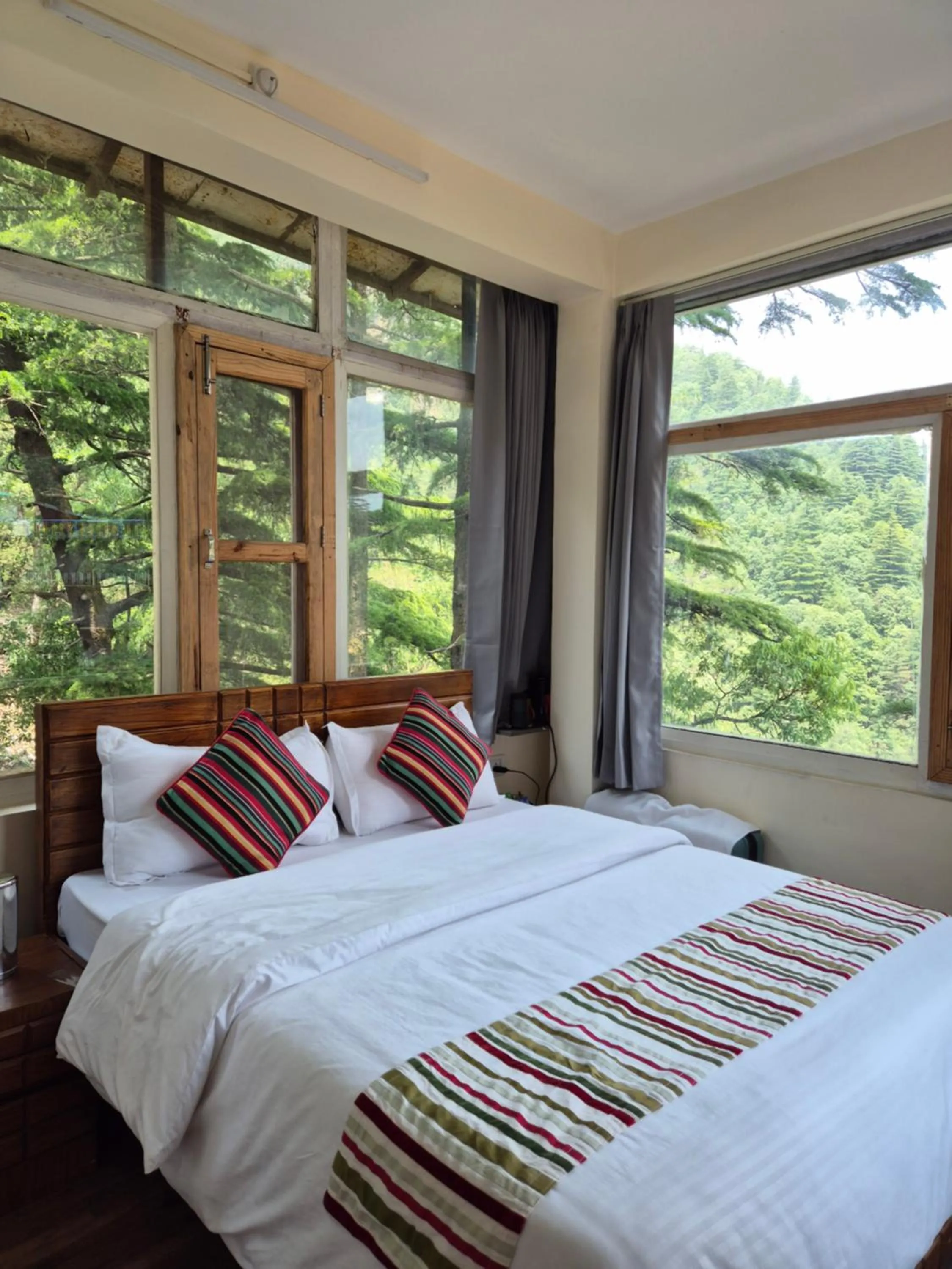 Bed in The Coverpage Boutique Stays Mussoorie