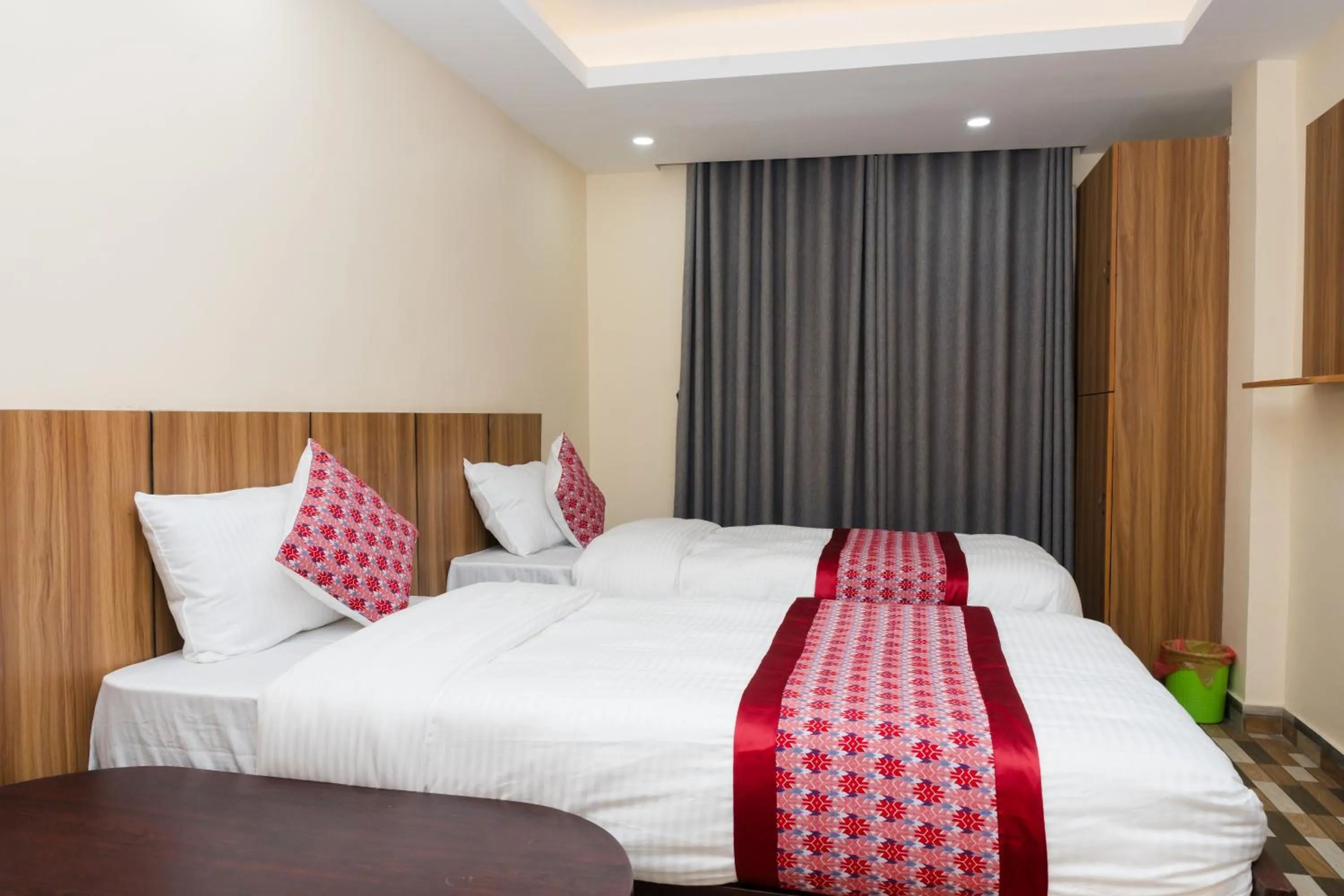 Bed in Rightway Hotel & Restaurant