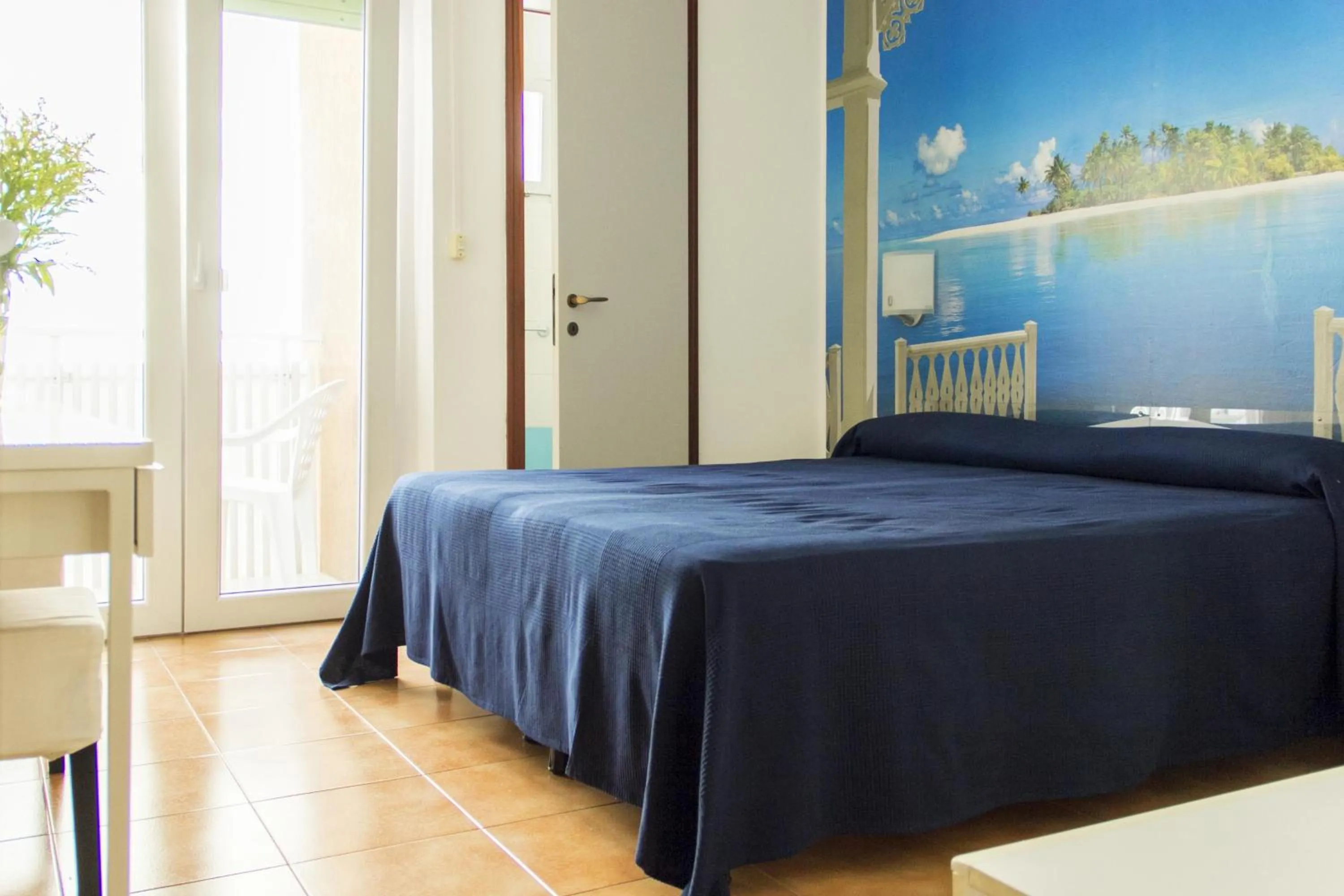 Bedroom, Bed in Hotel Merano