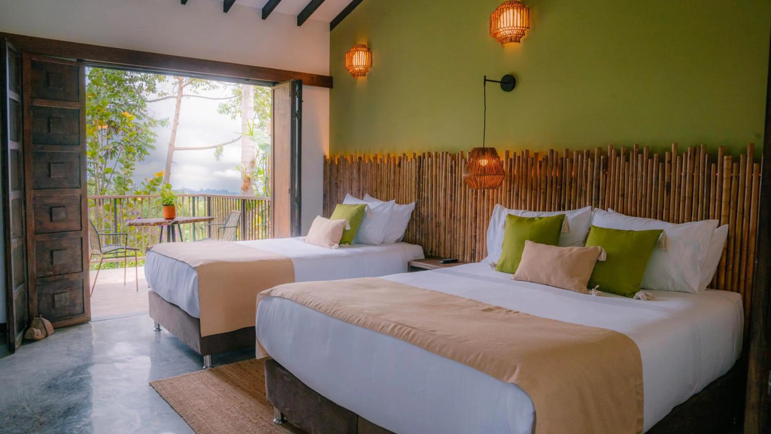 Bed in Tukki Ecolodge Hotel