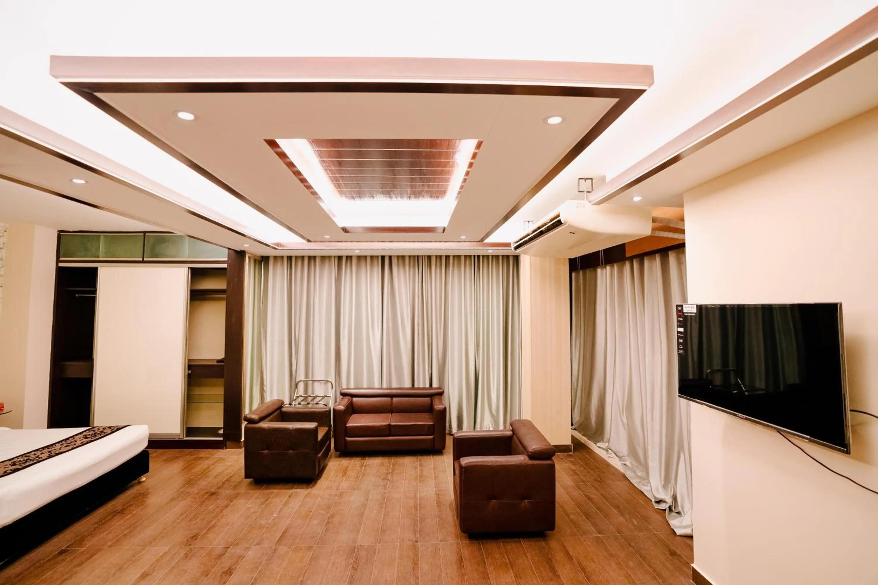 Royal Residence Dhaka