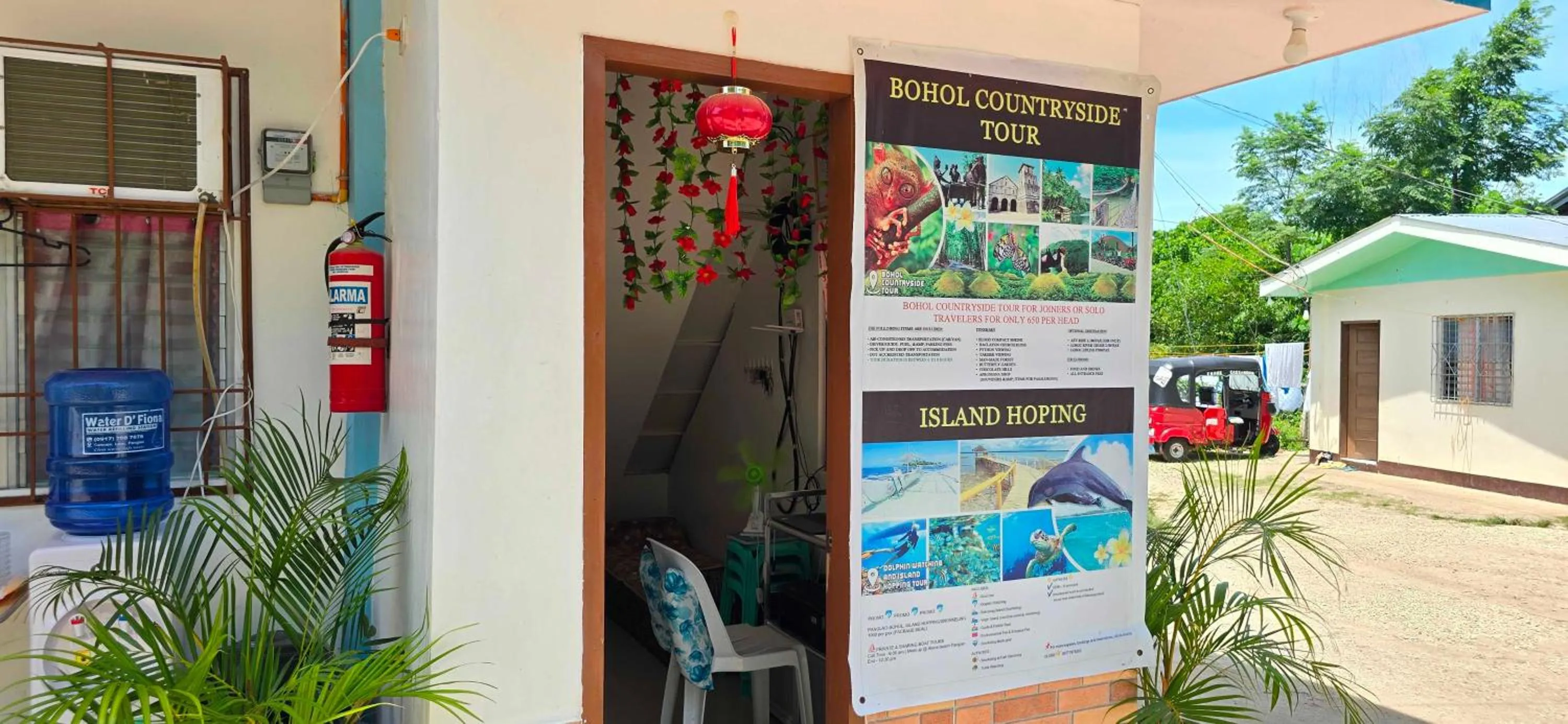 Facade/entrance in BEB'S & JOCEL Apartment