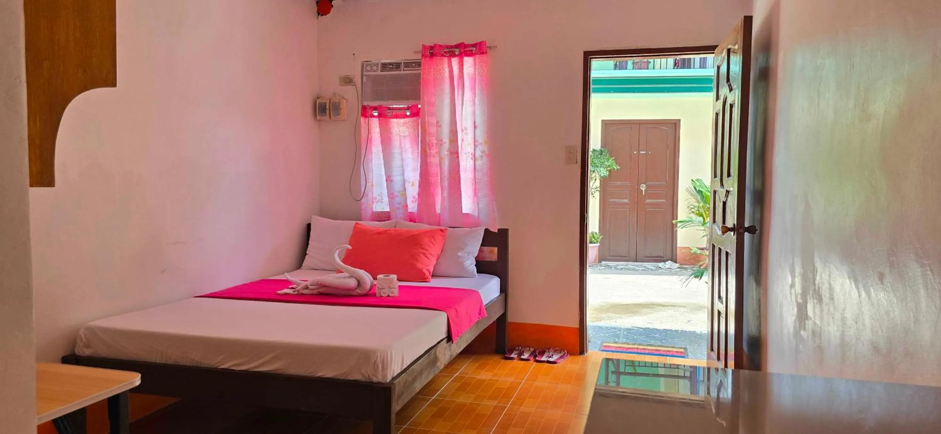 Bedroom, Bed in BEB'S & JOCEL Apartment