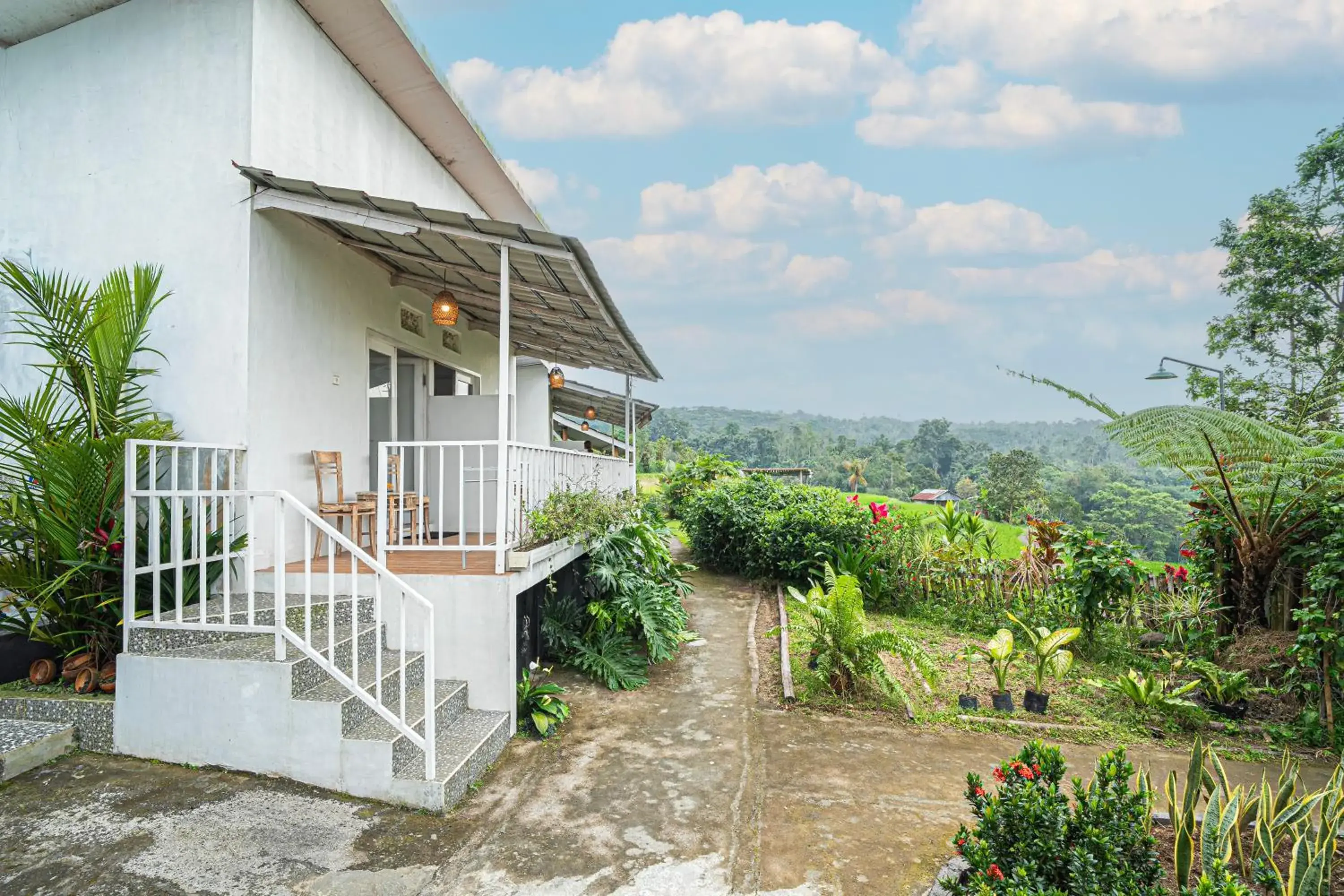 Deluxe Double Room in Jatiluwih Santya Loka Lodge & Twin Waterfall Managed by Manara Deluxe Double Room in Jatiluwih Santya Loka Lodge & Twin Waterfall Managed by Manara