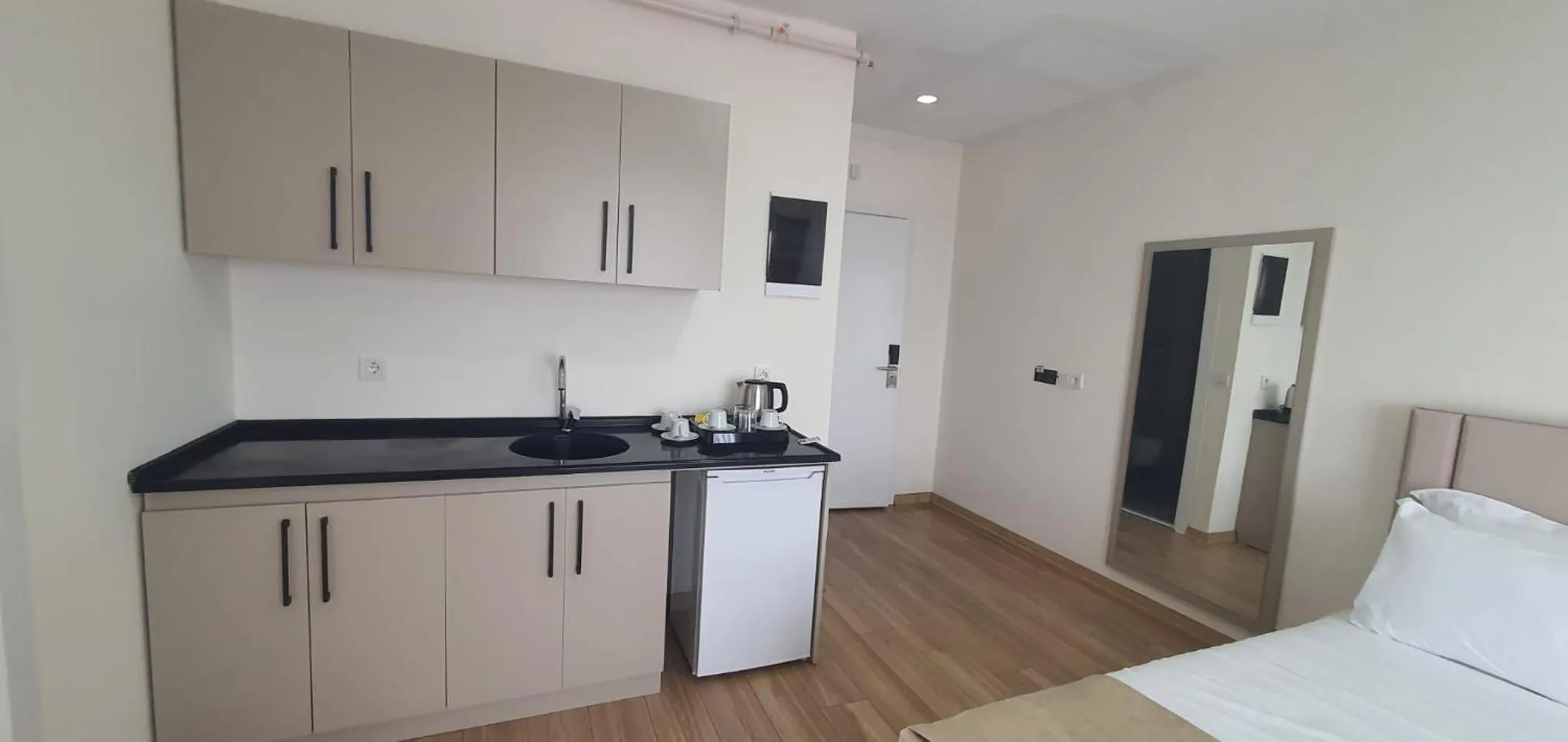 Bed in Petra Port Hotel