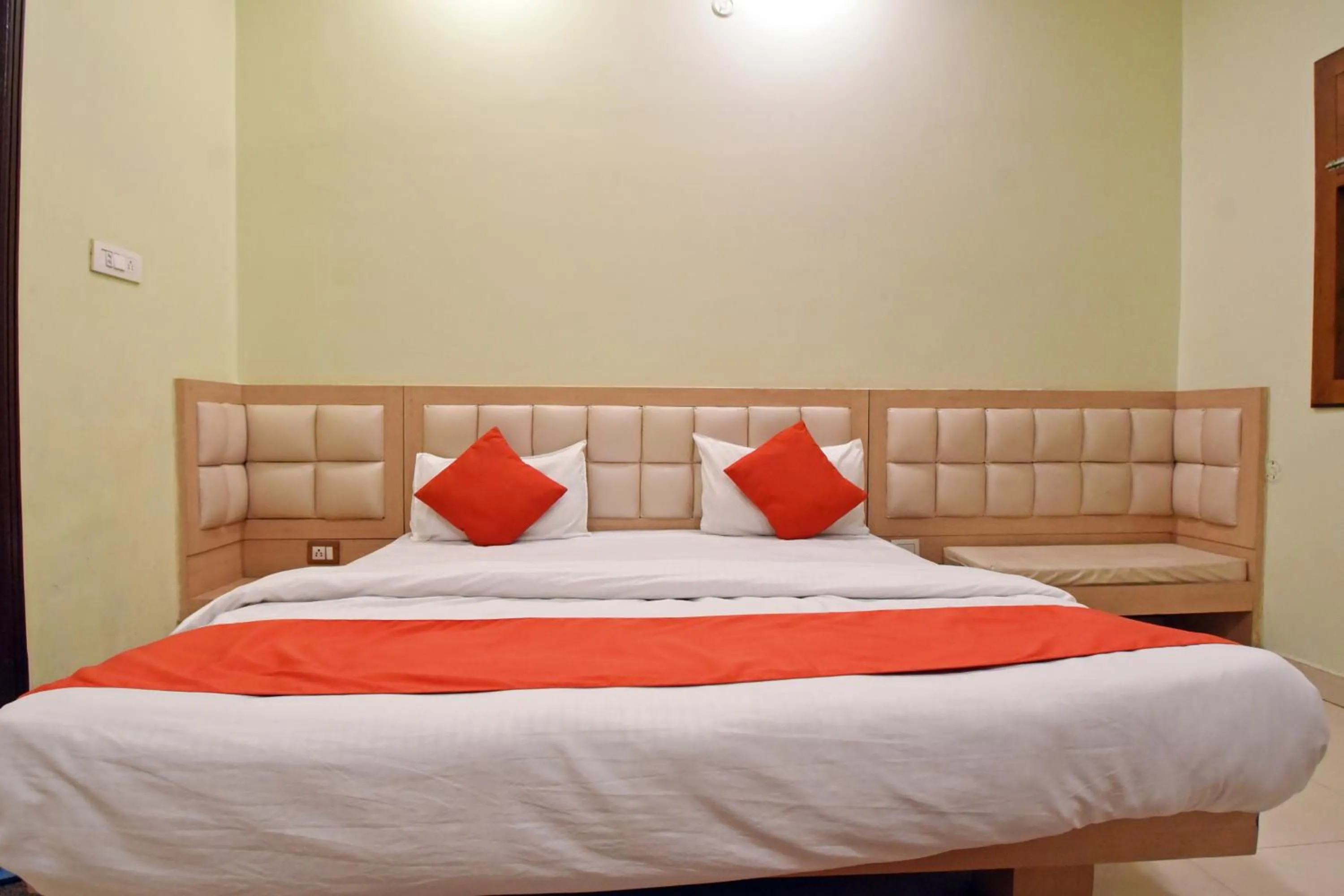 Hotel Maharaja Palace