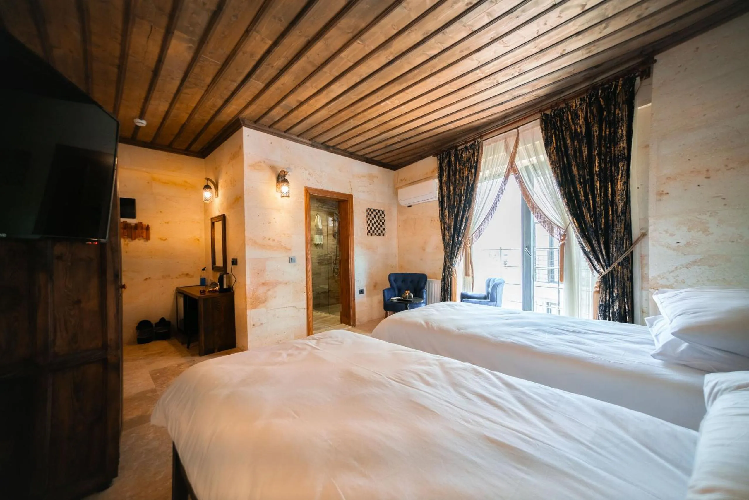 Bed in Abra Stone House