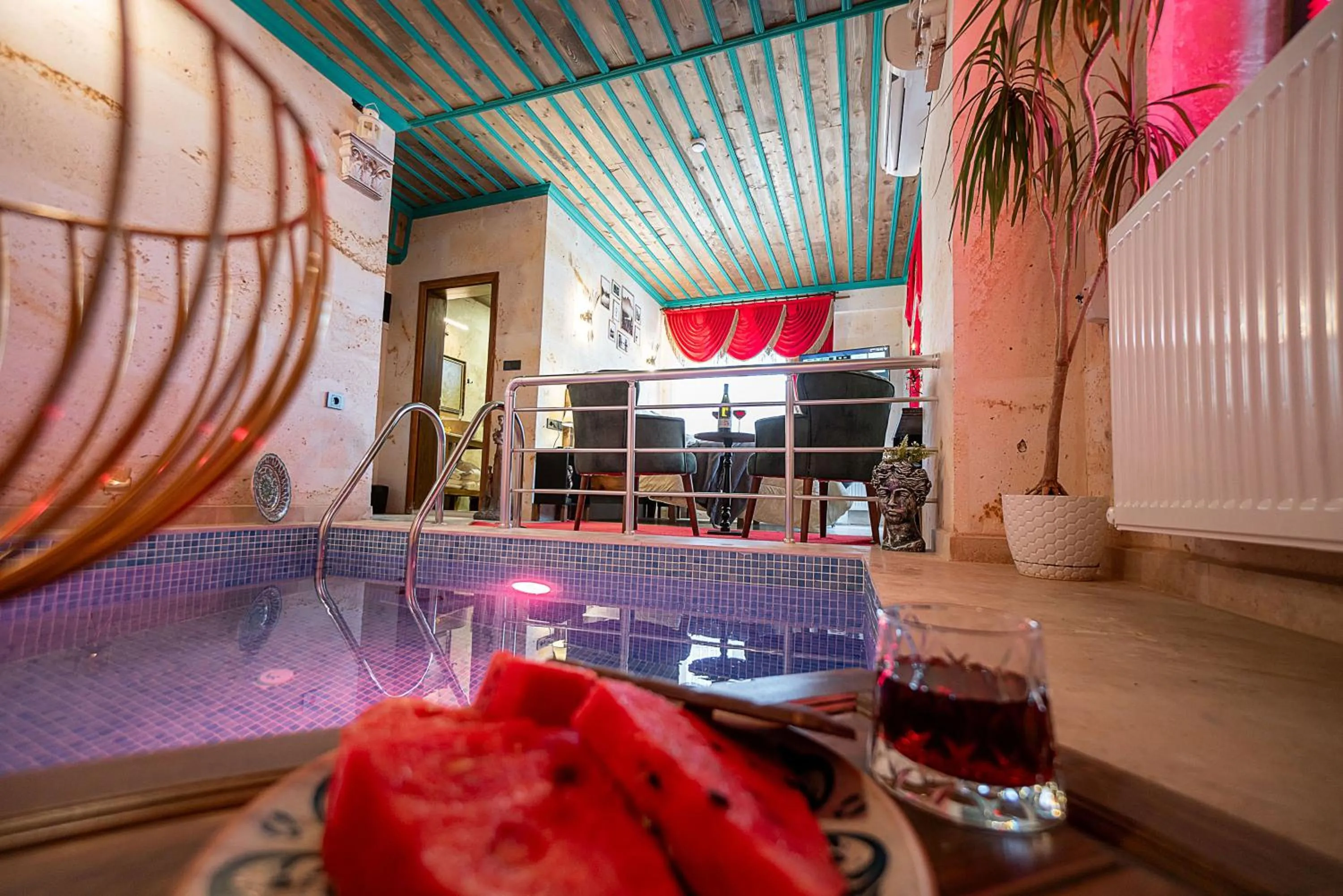 Toilet in Abra Stone House