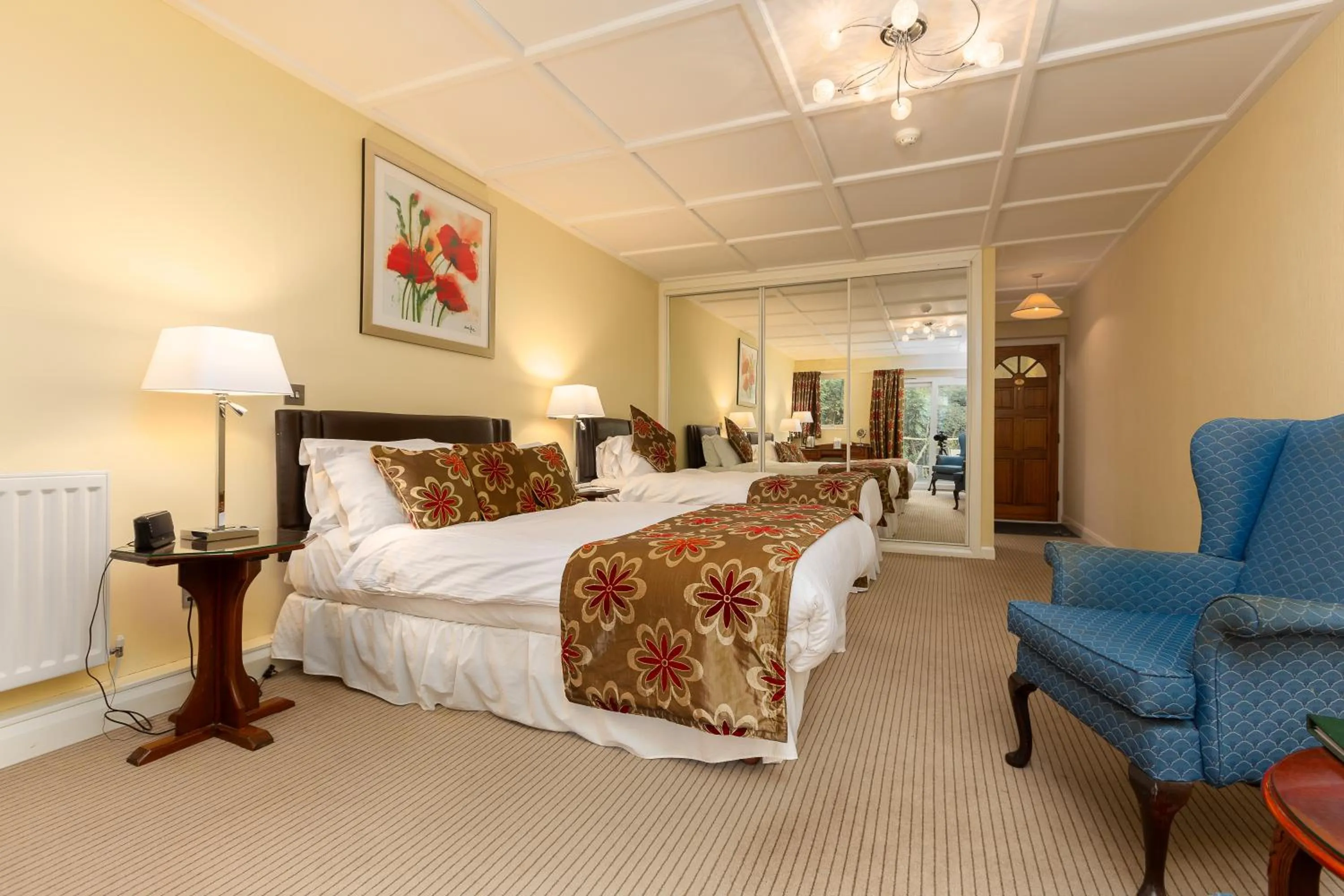 Bedroom, Bed in Burn How Garden Hotel - Bowness on Windermere