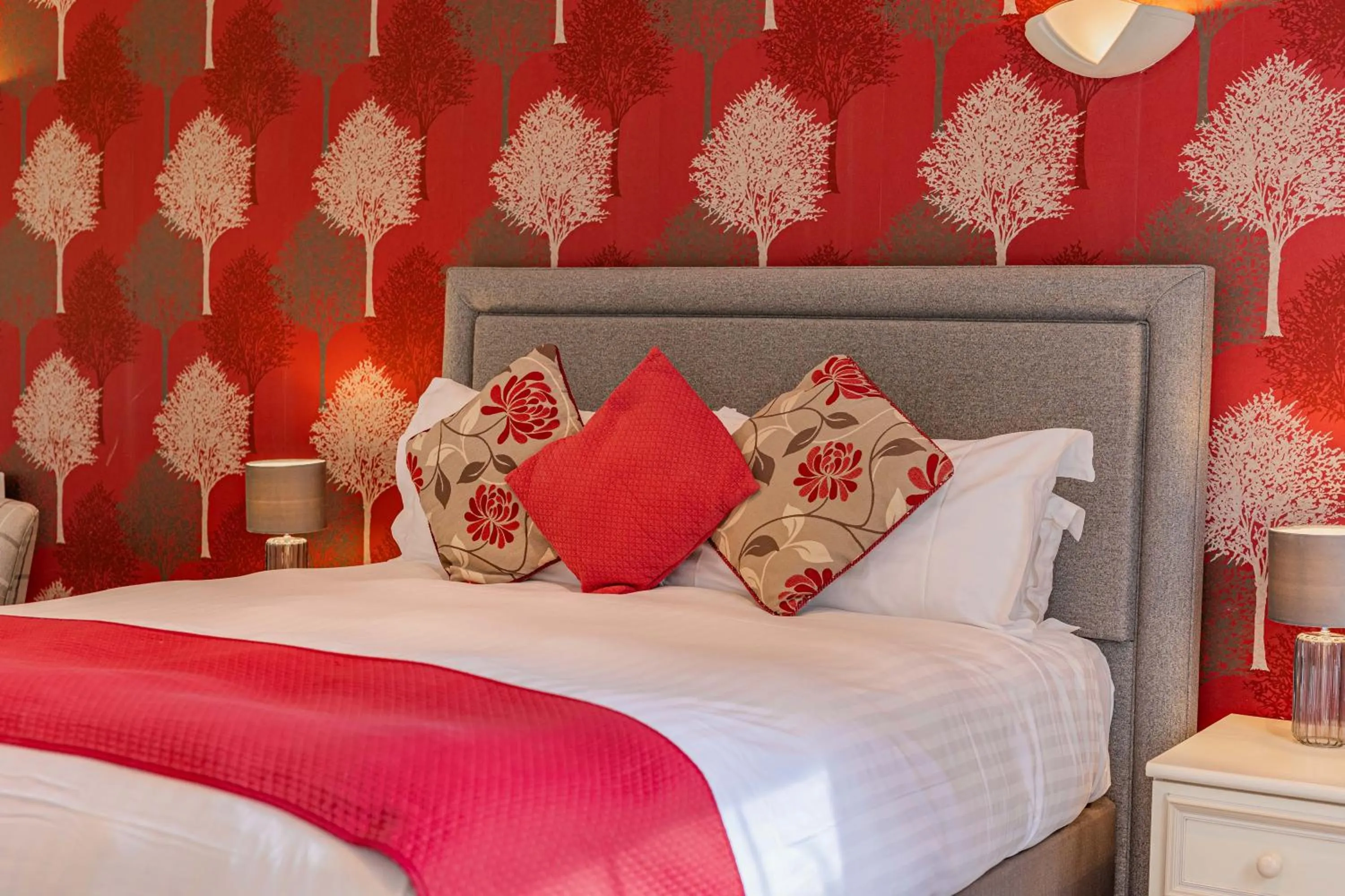 Bed in Burn How Garden Hotel - Bowness on Windermere