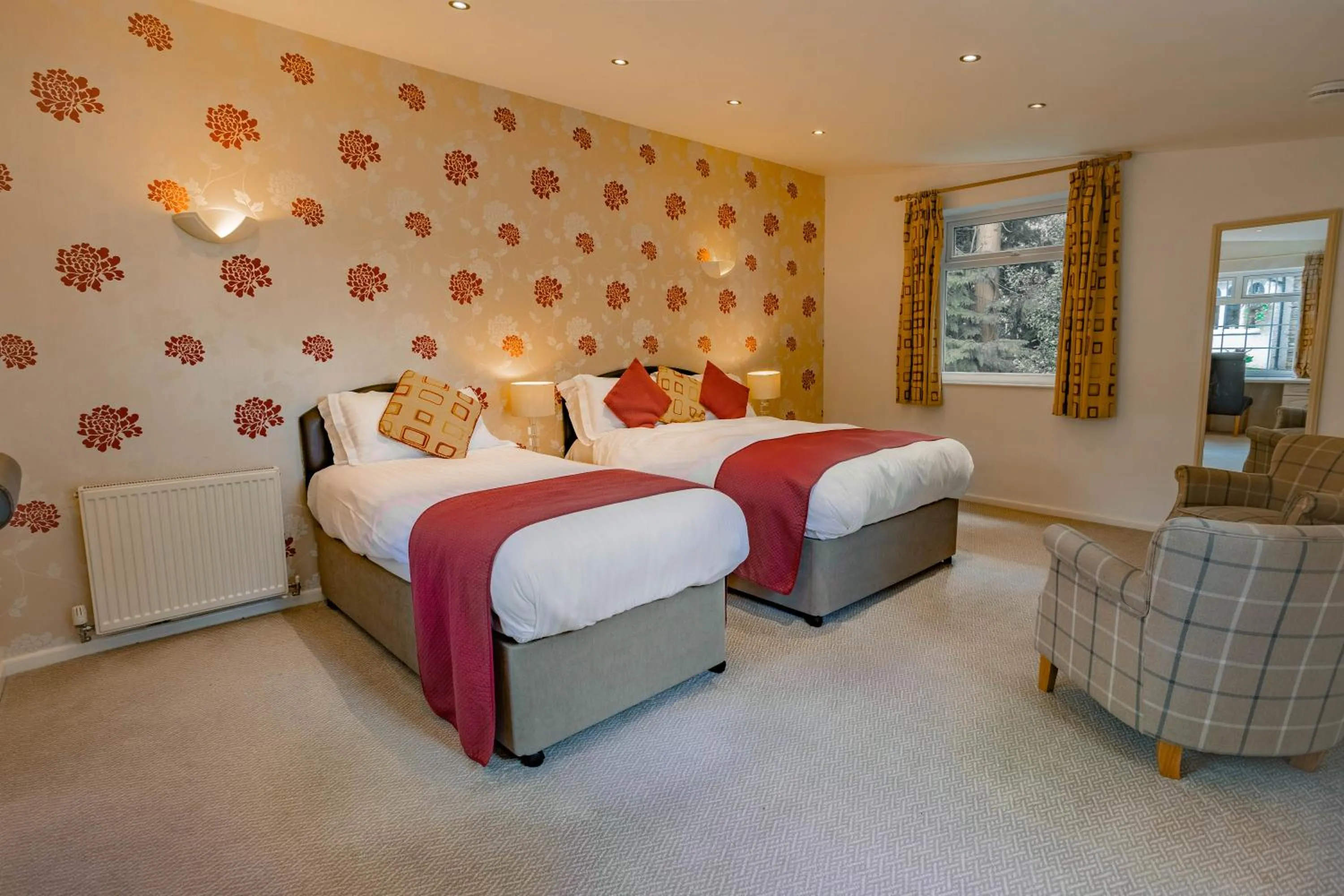 Bed in Burn How Garden Hotel - Bowness on Windermere