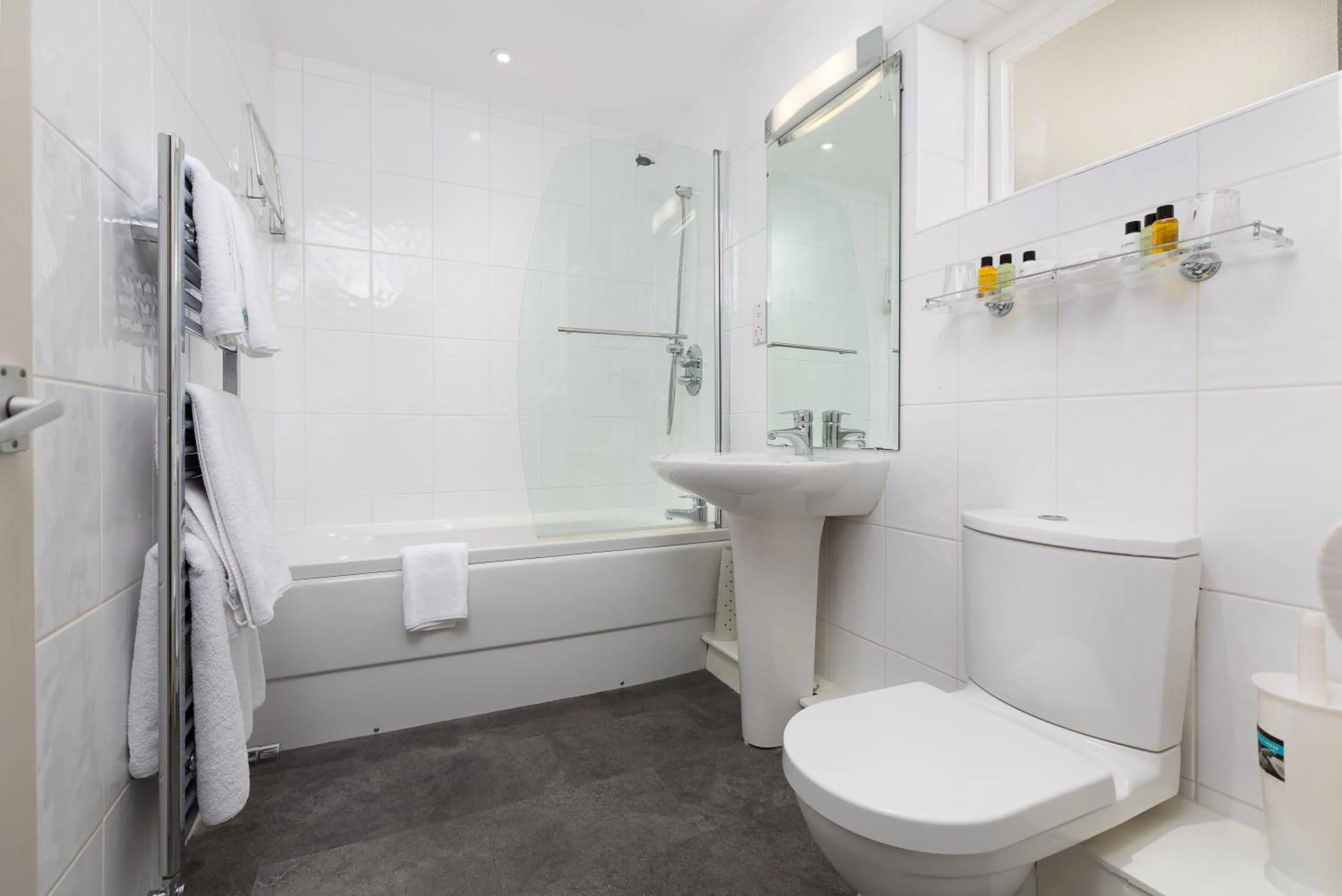 Bathroom in Burn How Garden Hotel - Bowness on Windermere