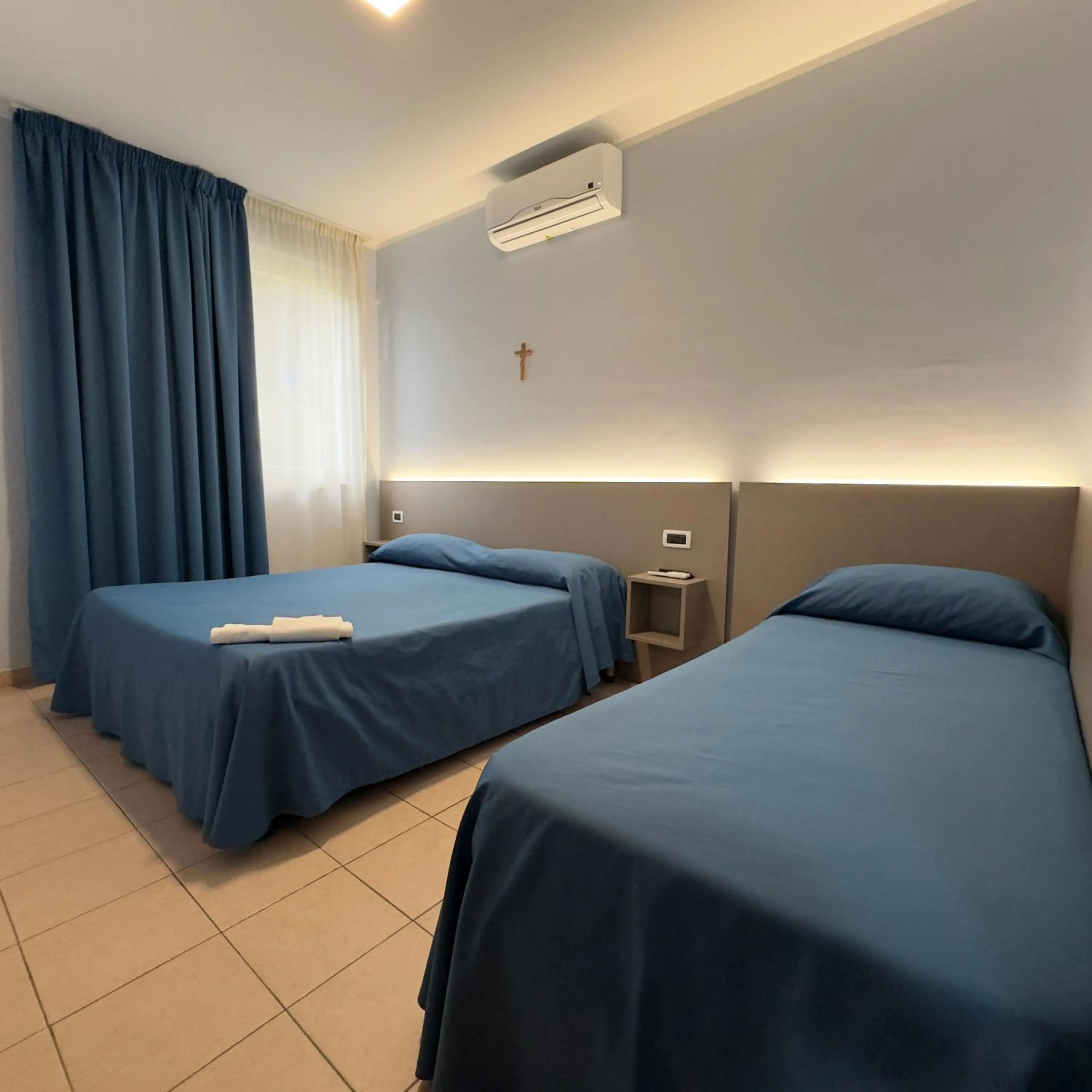 Bed in Hotel Immagine