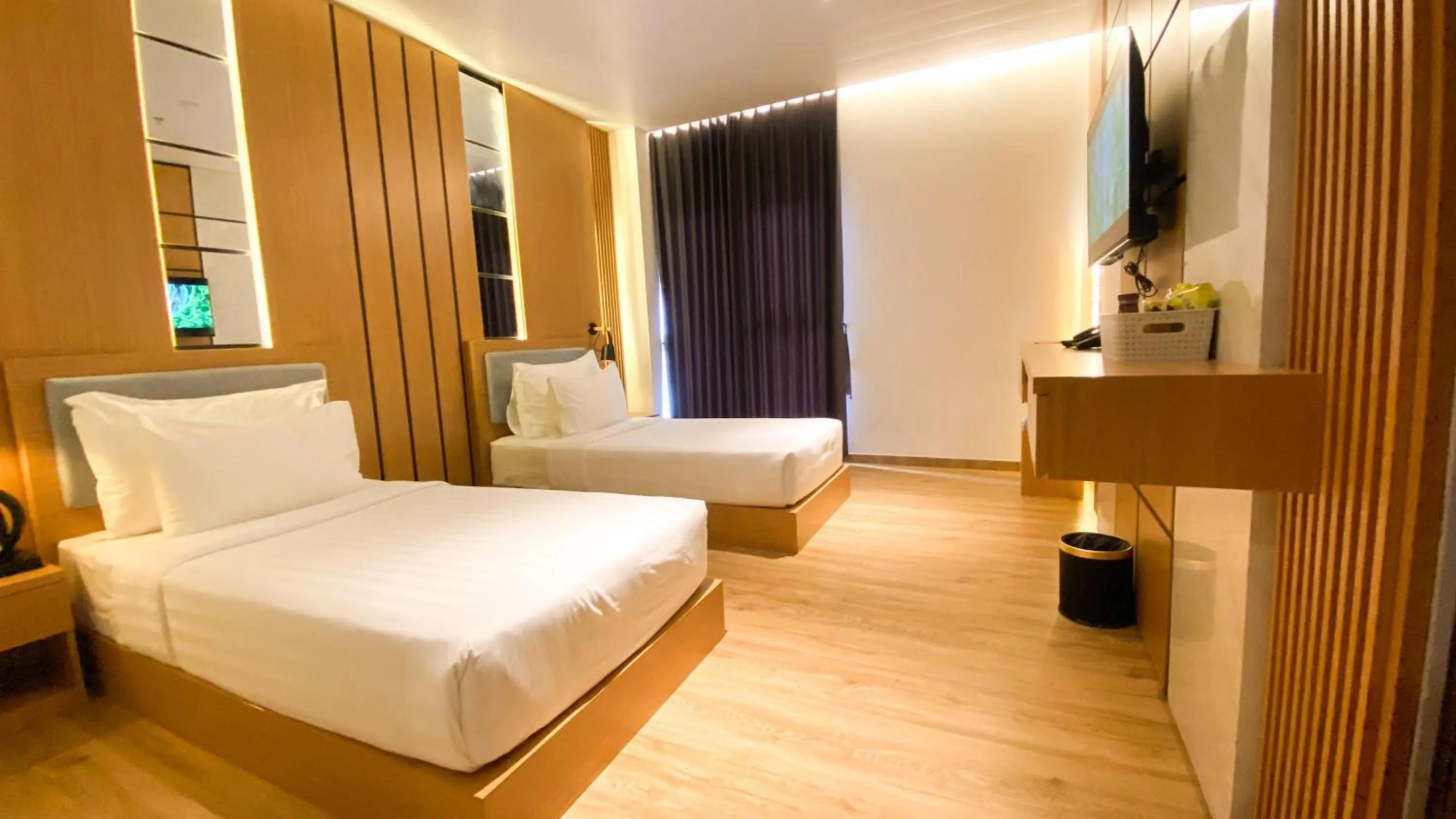 Bedroom, Bed in Eagle Hotel Wonosobo, Azana Hotels Collection