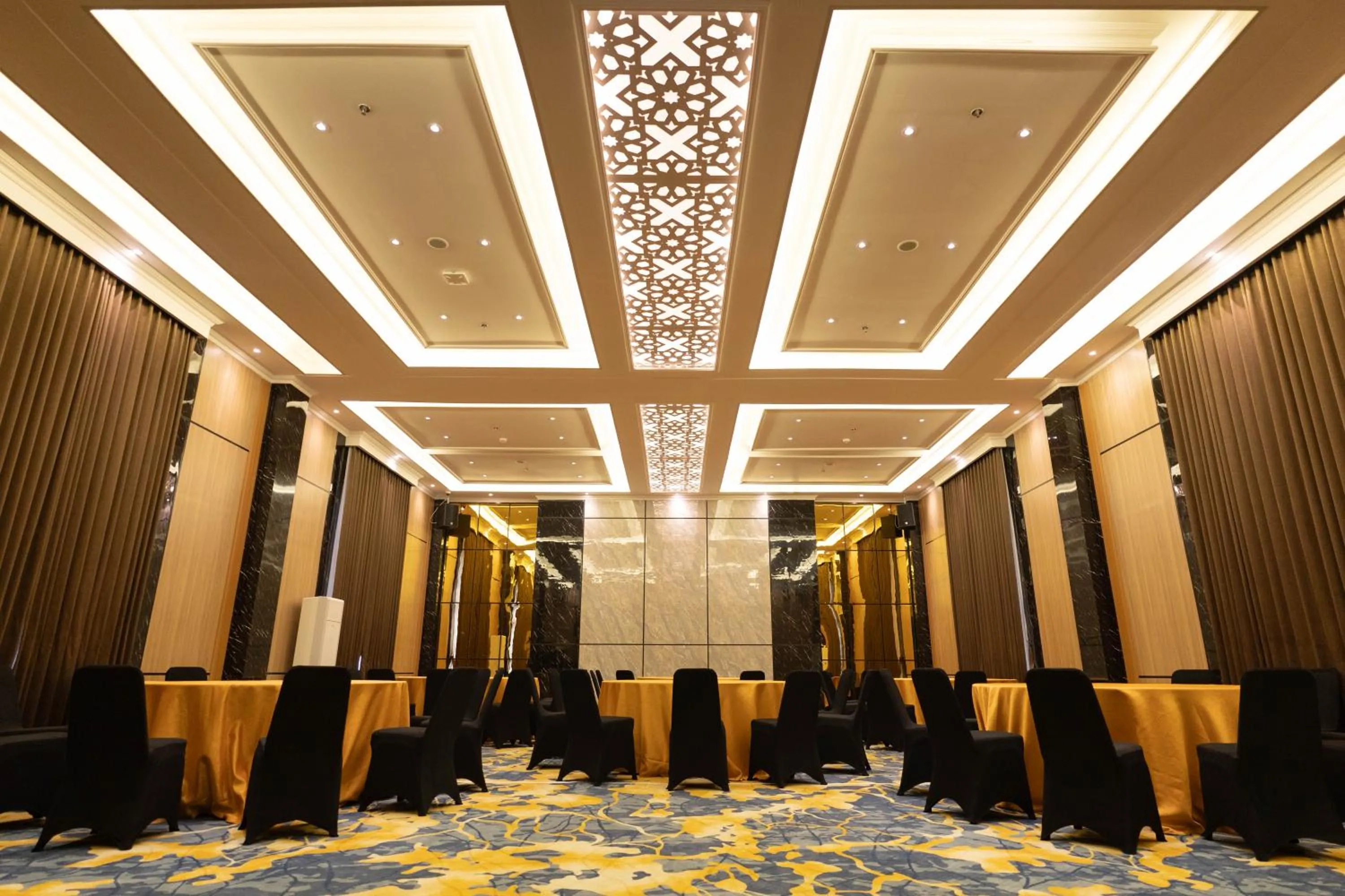 Meeting/conference room in Eagle Hotel Wonosobo, Azana Hotels Collection