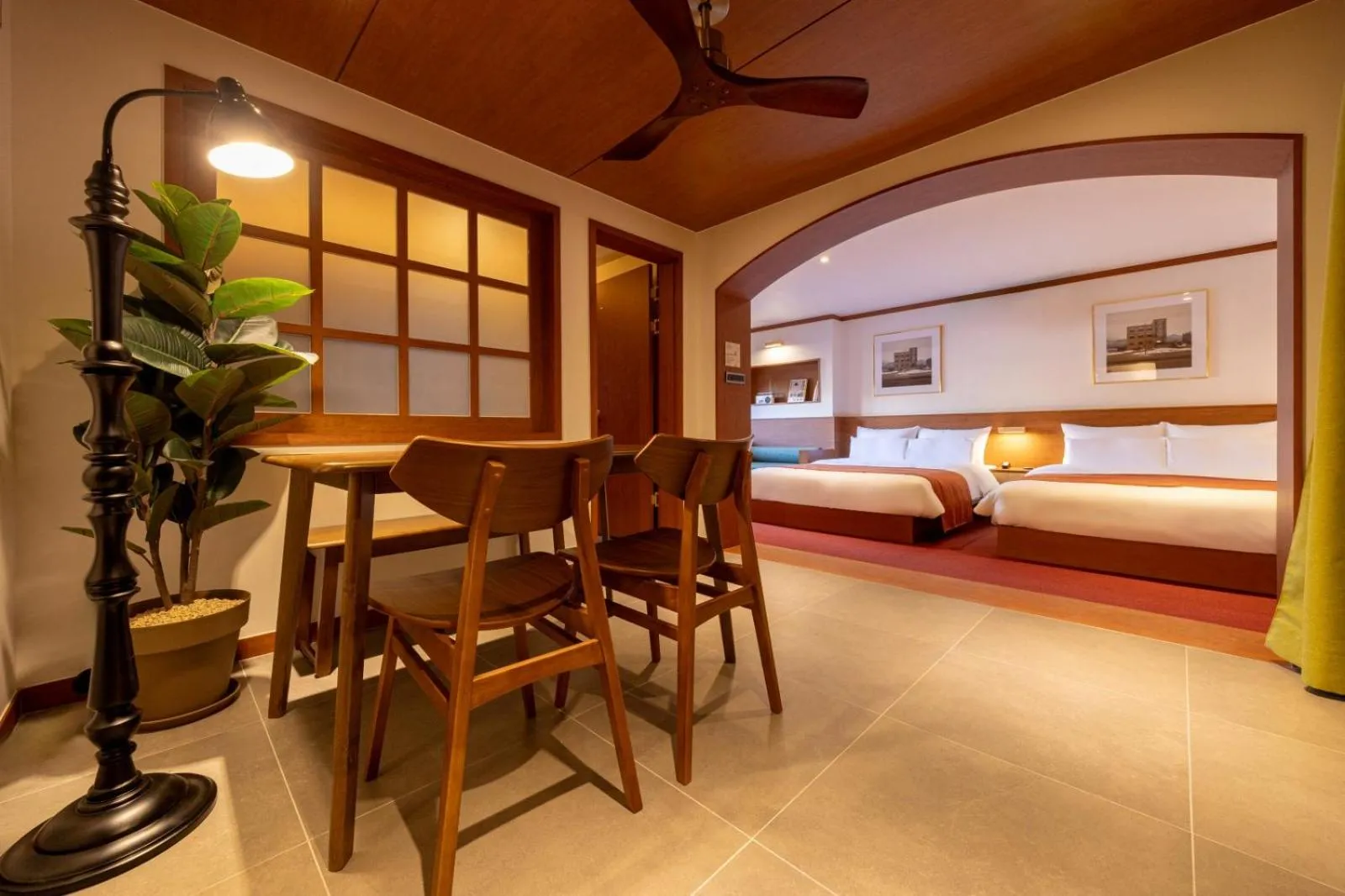 Living room, Bed in Surim Hotel Sokcho by AanK