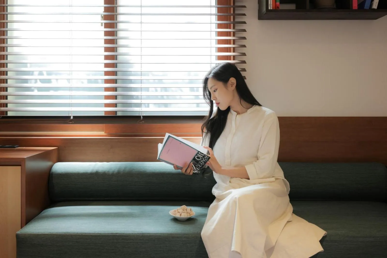 Living room in Surim Hotel Sokcho by AanK