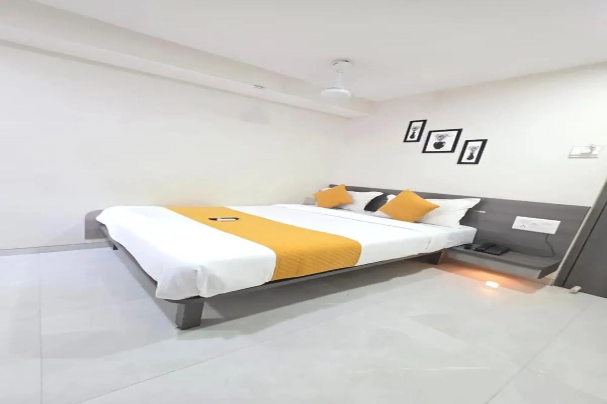 Superior Double Room - single occupancy in FabHotel RS Regency