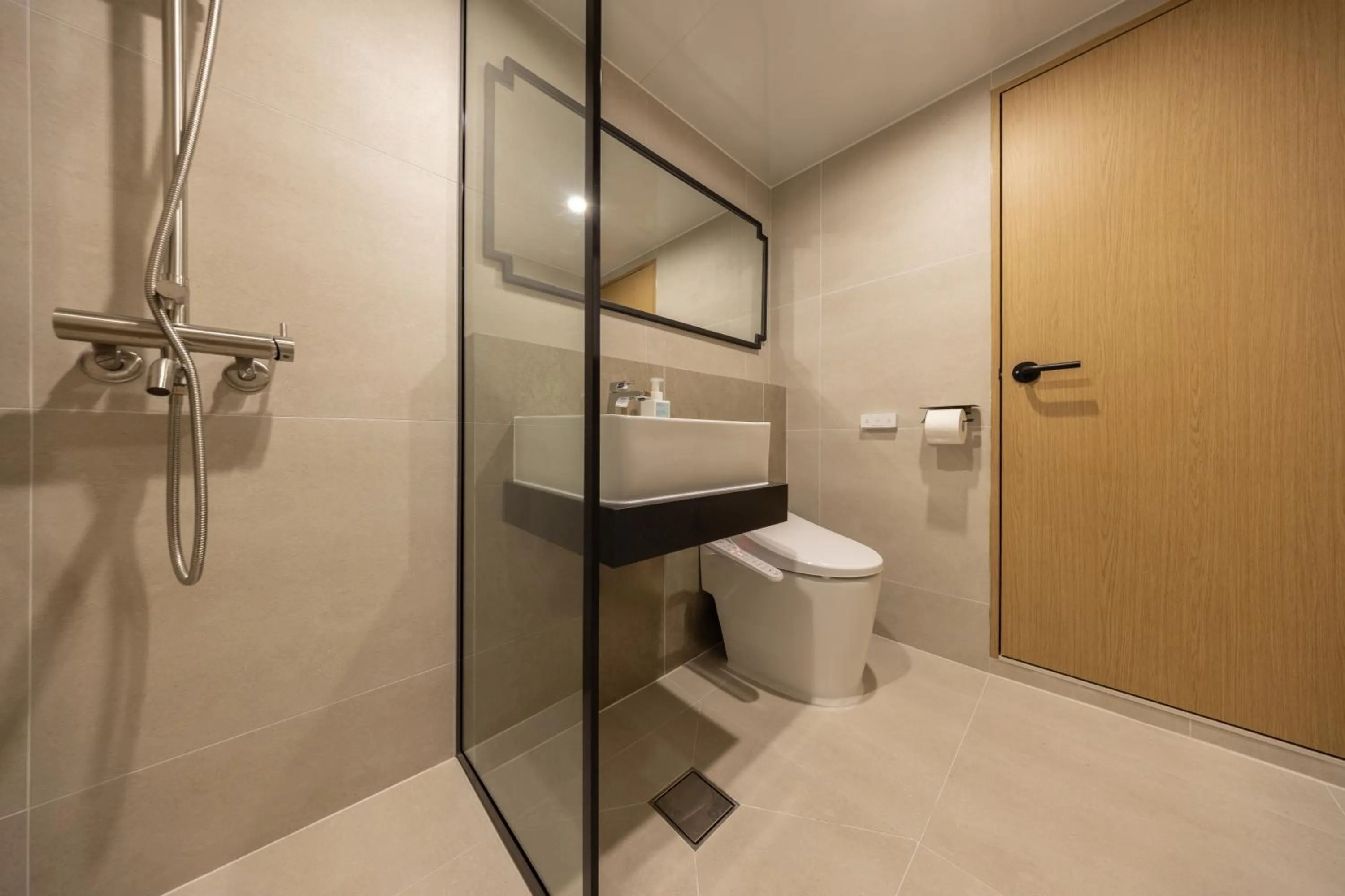 Shower in Anook Hotel & Spa Pyeongtaek